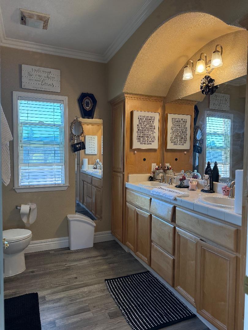 Detail Gallery Image 27 of 29 For 5593 Cedar Garden Ct, San Jose,  CA 95123 - 3 Beds | 2/1 Baths