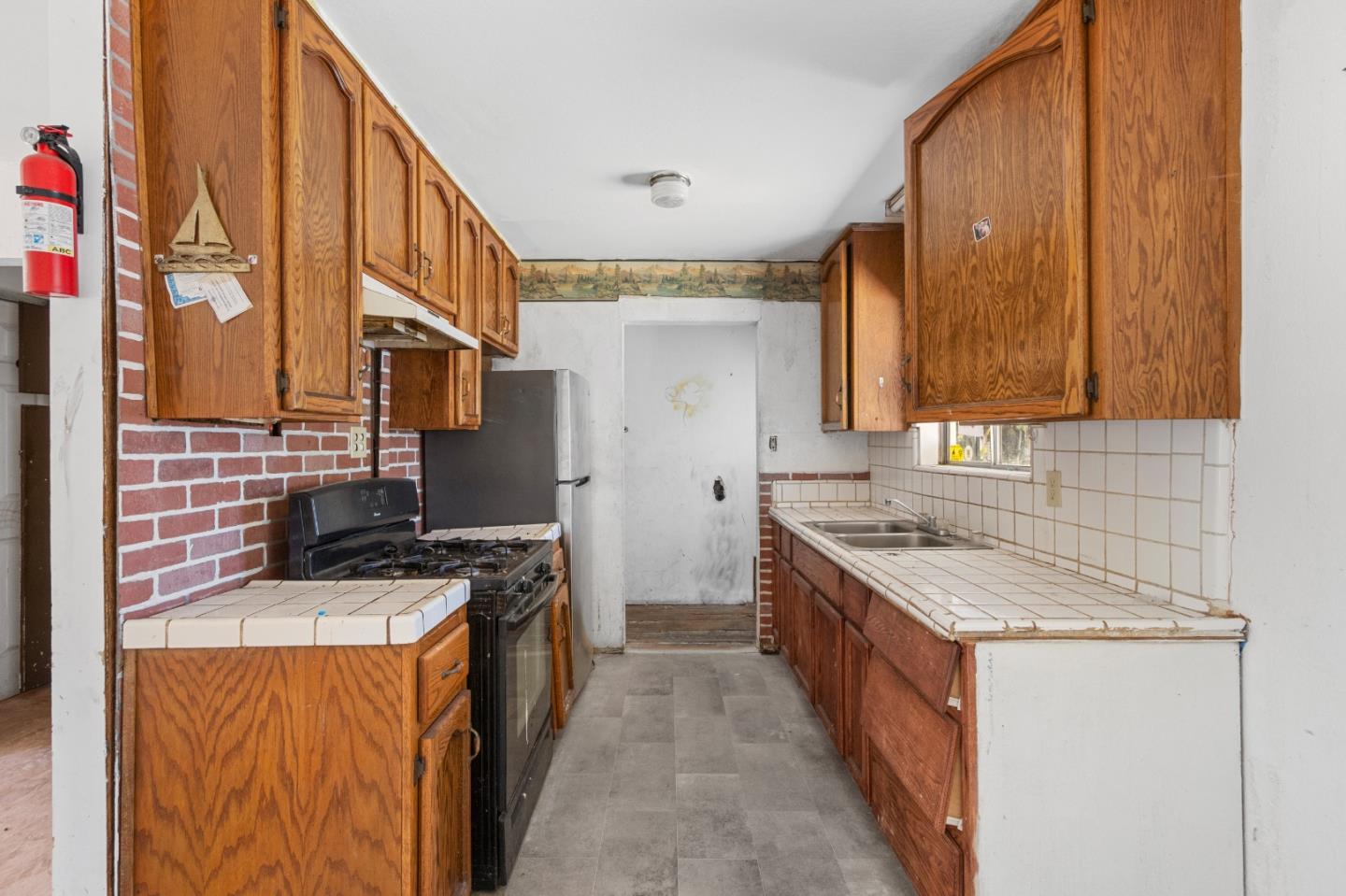 Detail Gallery Image 19 of 33 For 7541 19th St, Sacramento,  CA 95822 - 3 Beds | 1 Baths