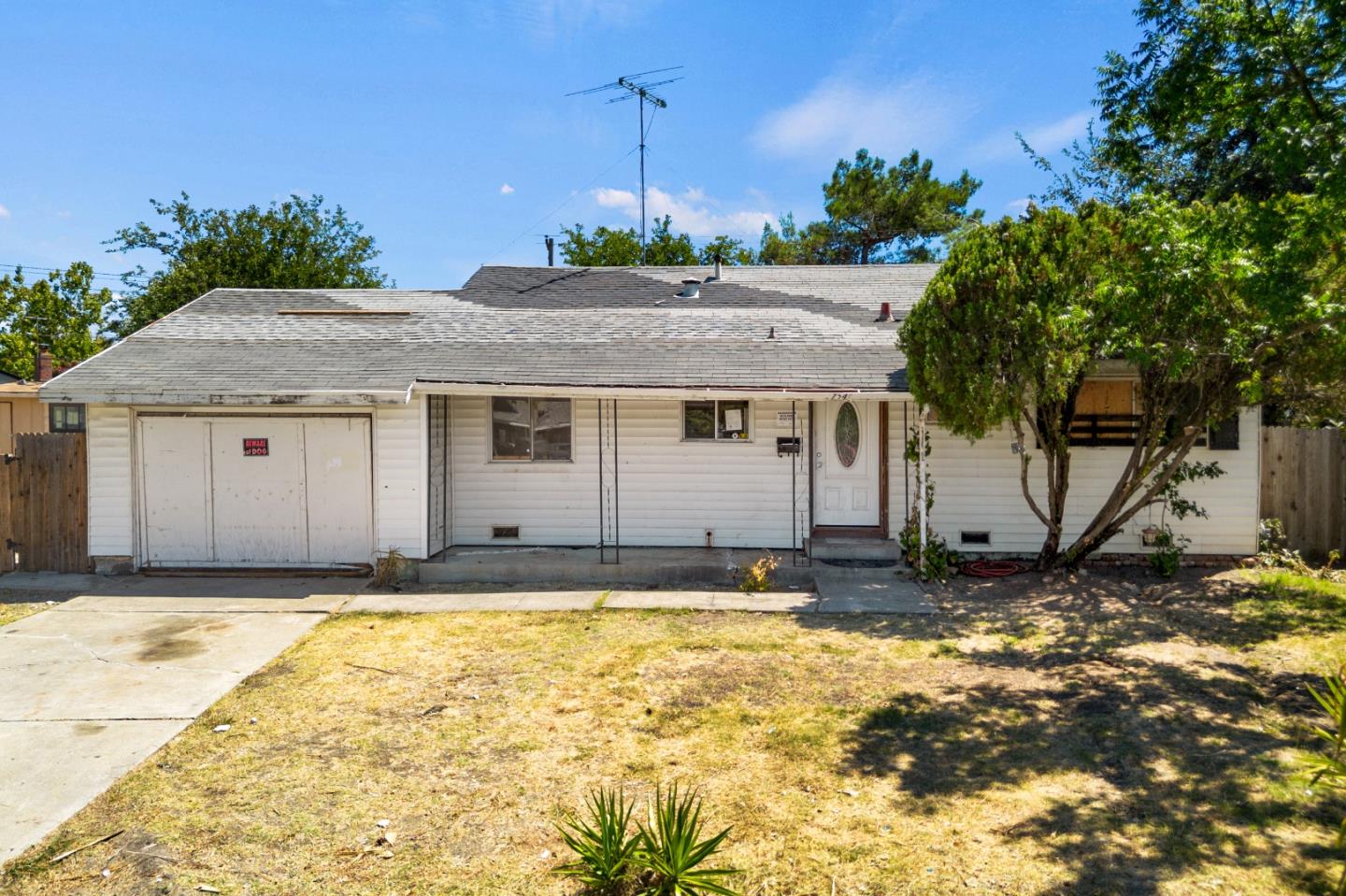 Detail Gallery Image 31 of 33 For 7541 19th St, Sacramento,  CA 95822 - 3 Beds | 1 Baths