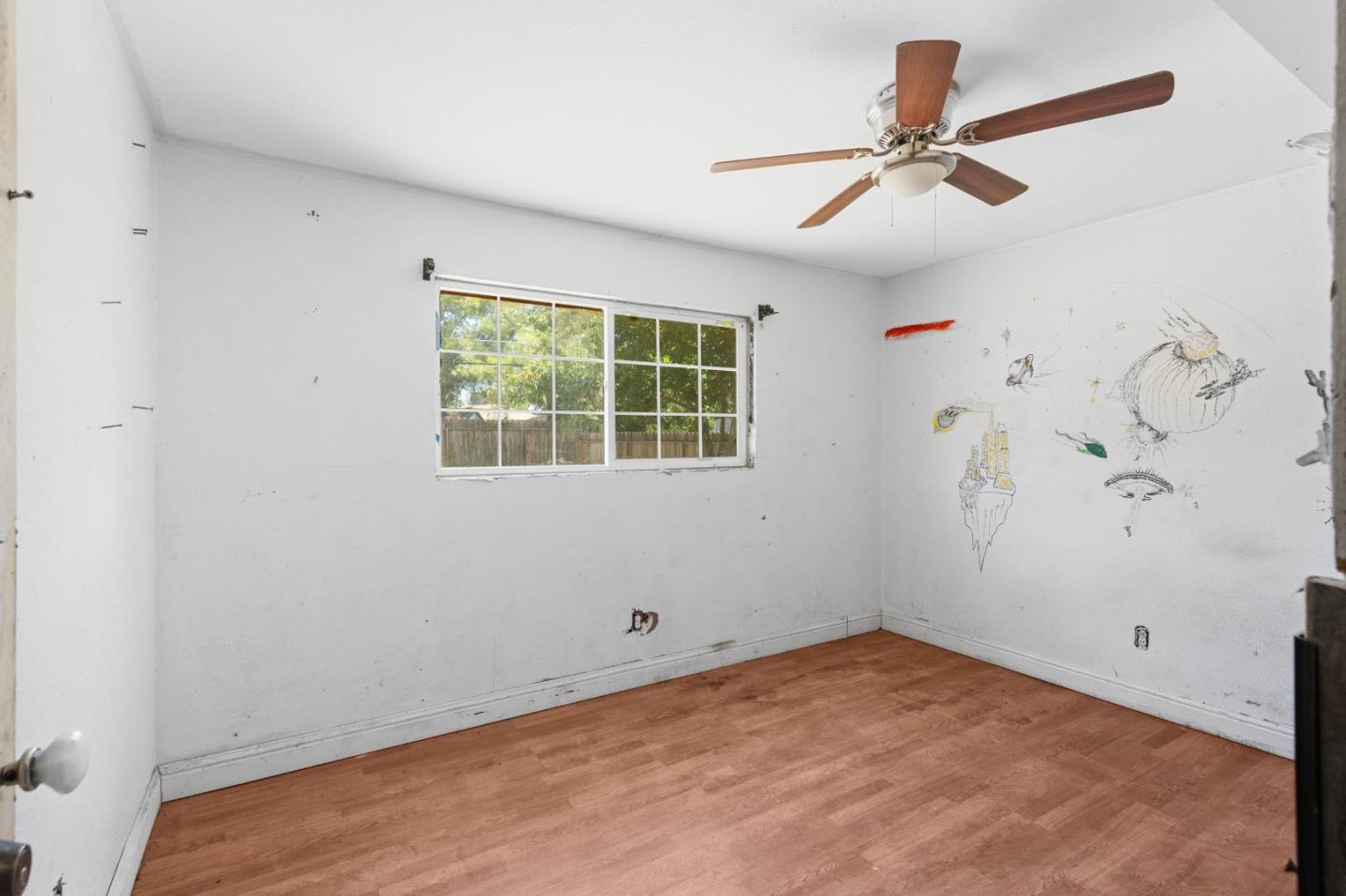 Detail Gallery Image 6 of 33 For 7541 19th St, Sacramento,  CA 95822 - 3 Beds | 1 Baths