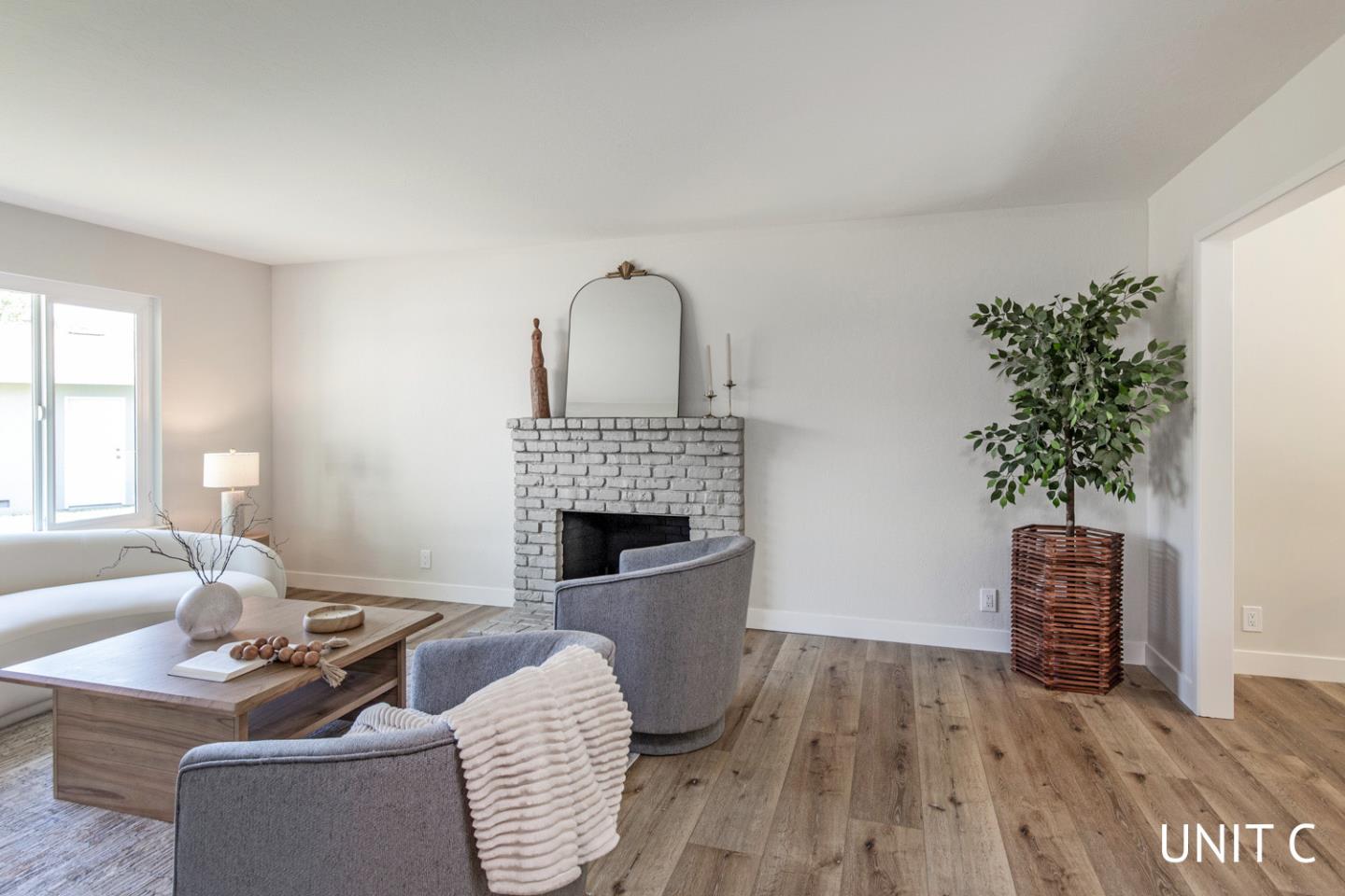 Detail Gallery Image 6 of 45 For 1275 Gainsborough Dr, Sunnyvale,  CA 94087 - – Beds | – Baths