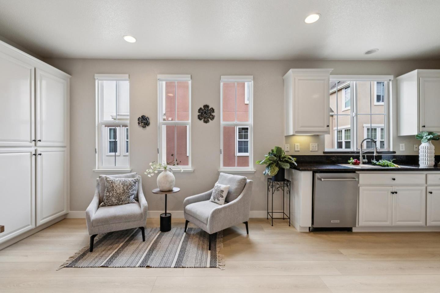 Detail Gallery Image 14 of 50 For 4446 Billings Cir, Santa Clara,  CA 95054 - 3 Beds | 2/1 Baths