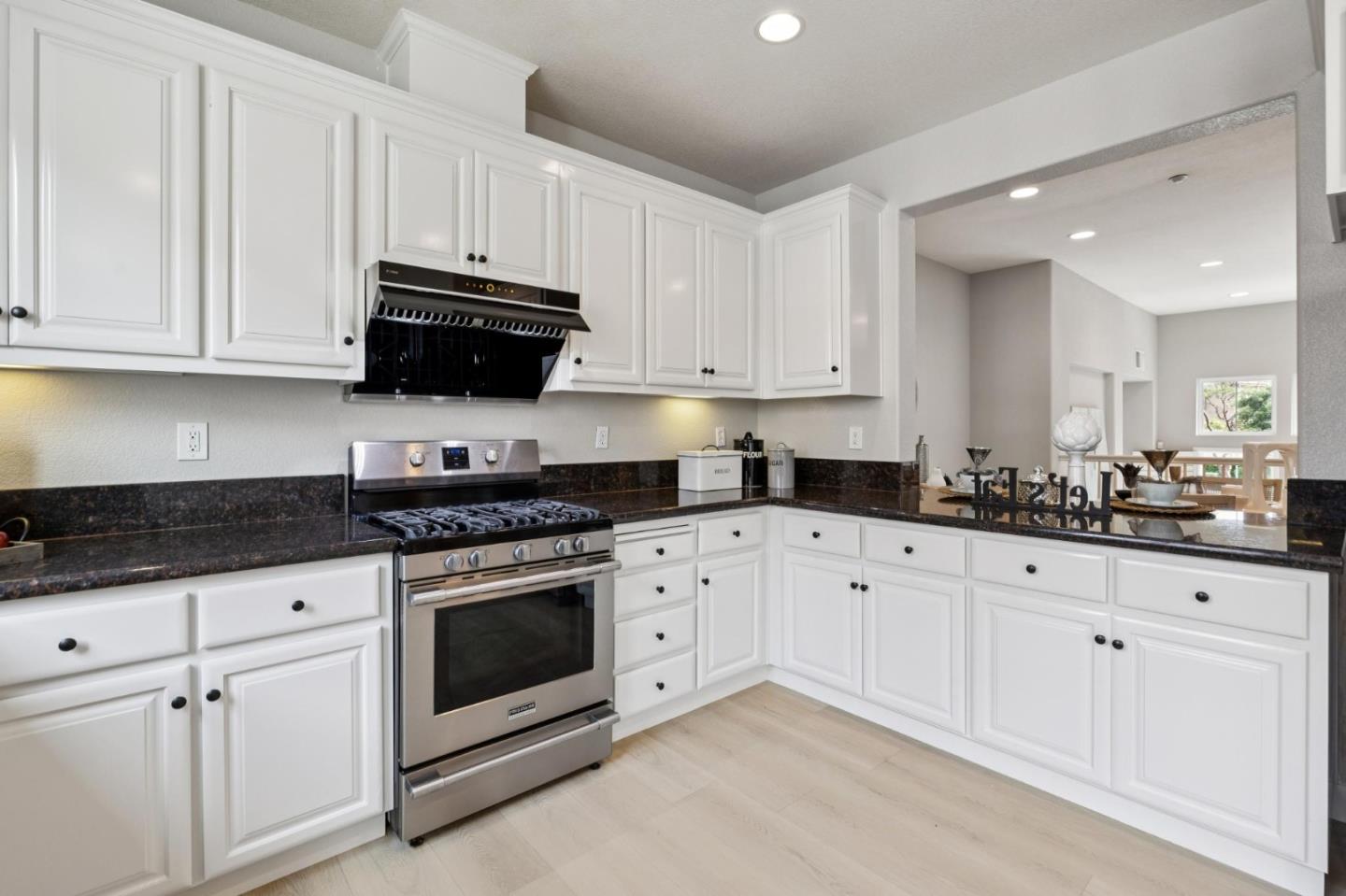 Detail Gallery Image 20 of 50 For 4446 Billings Cir, Santa Clara,  CA 95054 - 3 Beds | 2/1 Baths