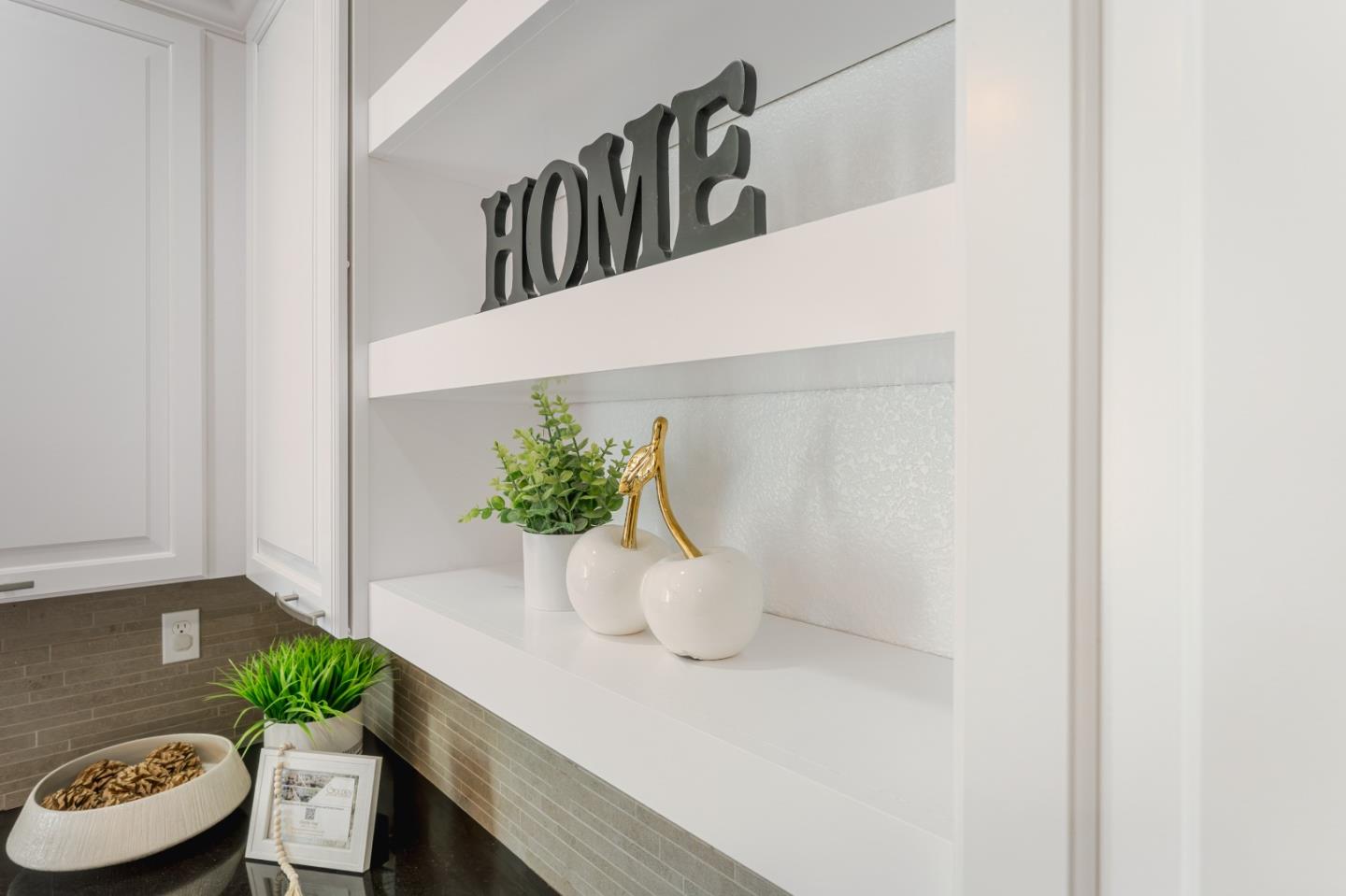 Detail Gallery Image 15 of 56 For 862 White Moonstone Loop, San Jose,  CA 95123 - 3 Beds | 3/1 Baths
