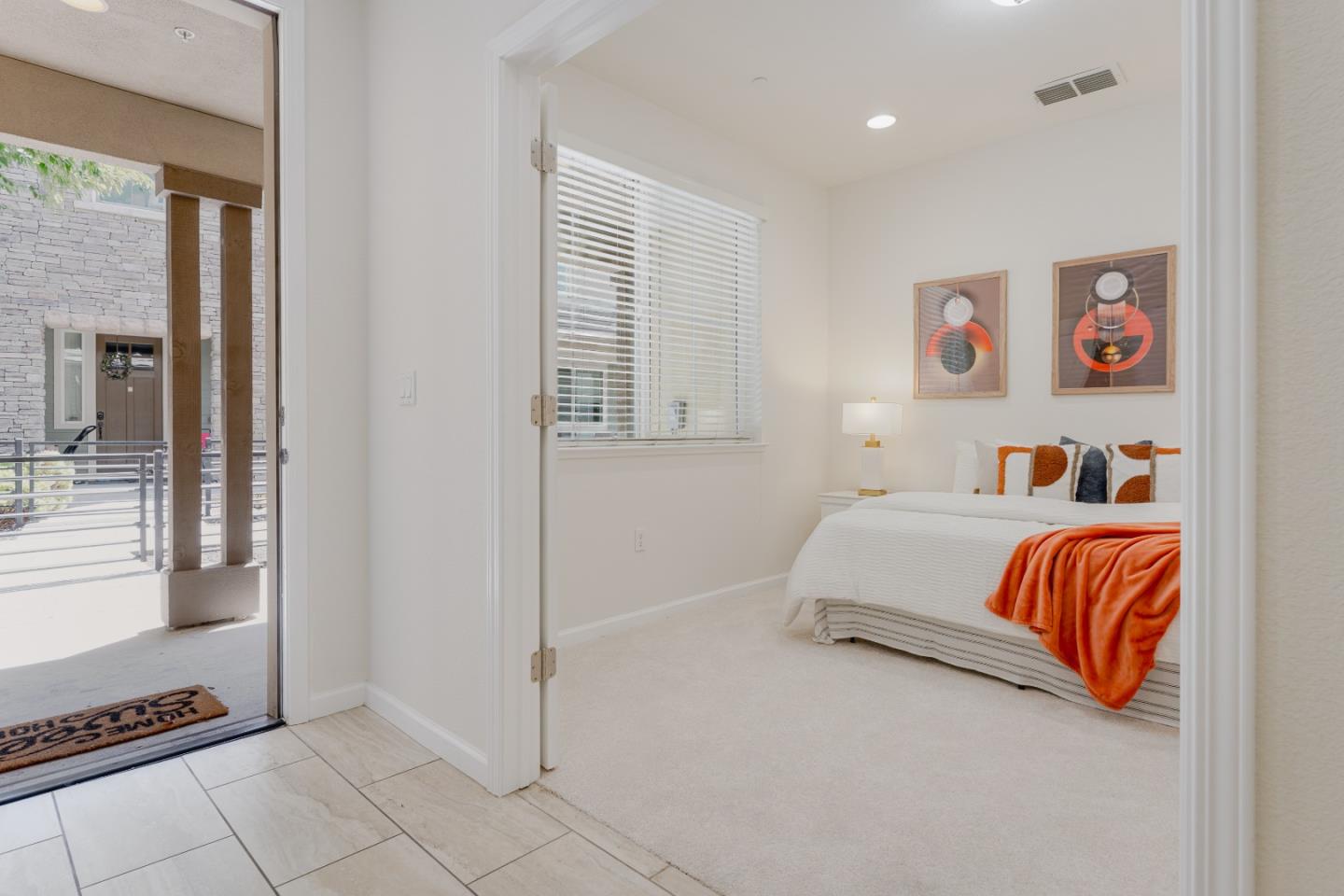 Detail Gallery Image 3 of 56 For 862 White Moonstone Loop, San Jose,  CA 95123 - 3 Beds | 3/1 Baths