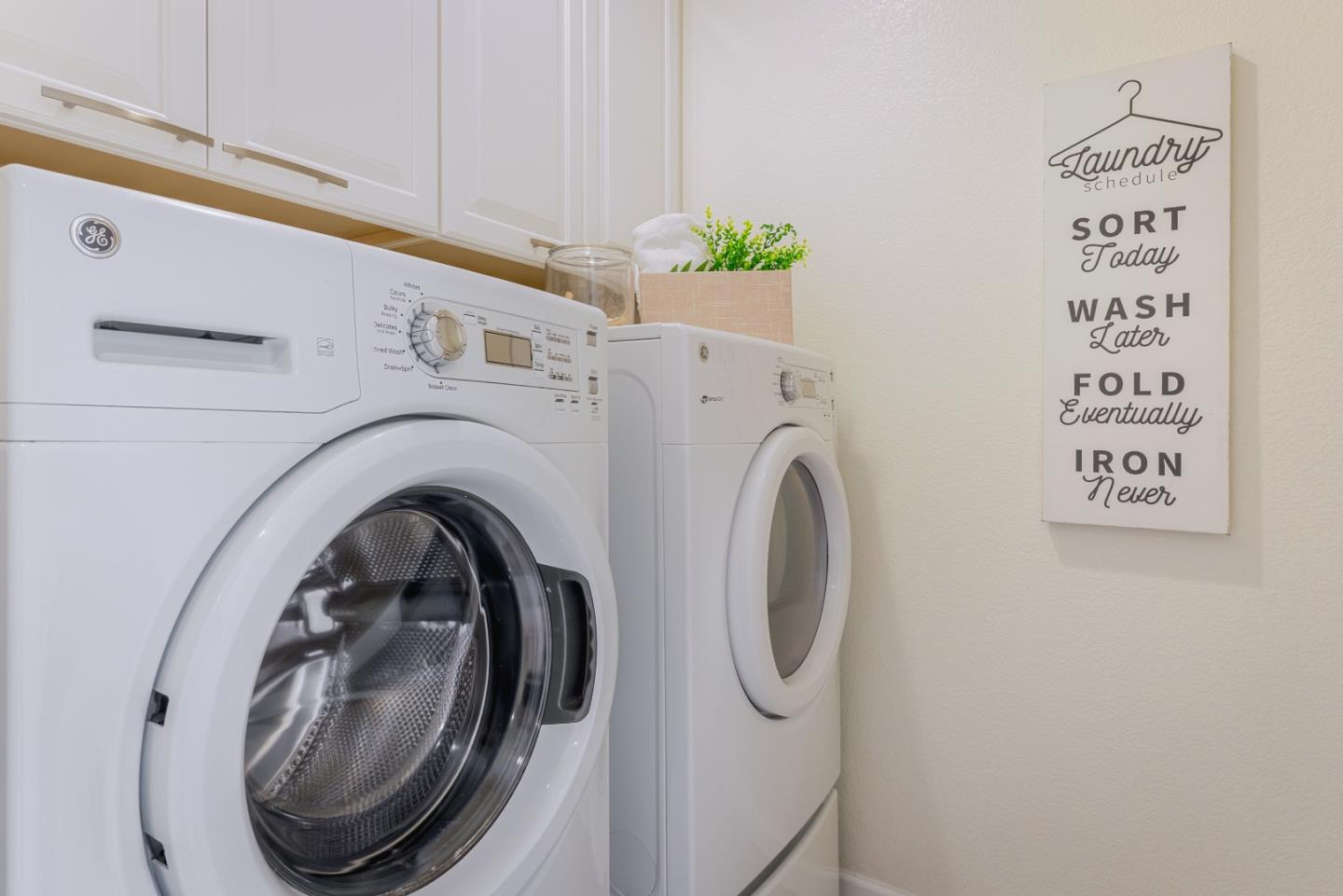 Detail Gallery Image 37 of 56 For 862 White Moonstone Loop, San Jose,  CA 95123 - 3 Beds | 3/1 Baths
