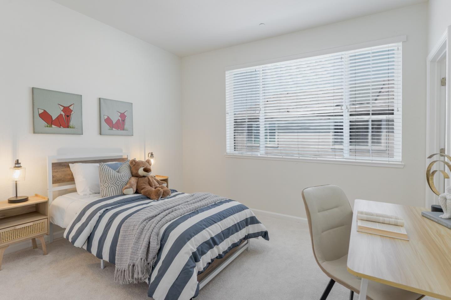 Detail Gallery Image 38 of 56 For 862 White Moonstone Loop, San Jose,  CA 95123 - 3 Beds | 3/1 Baths