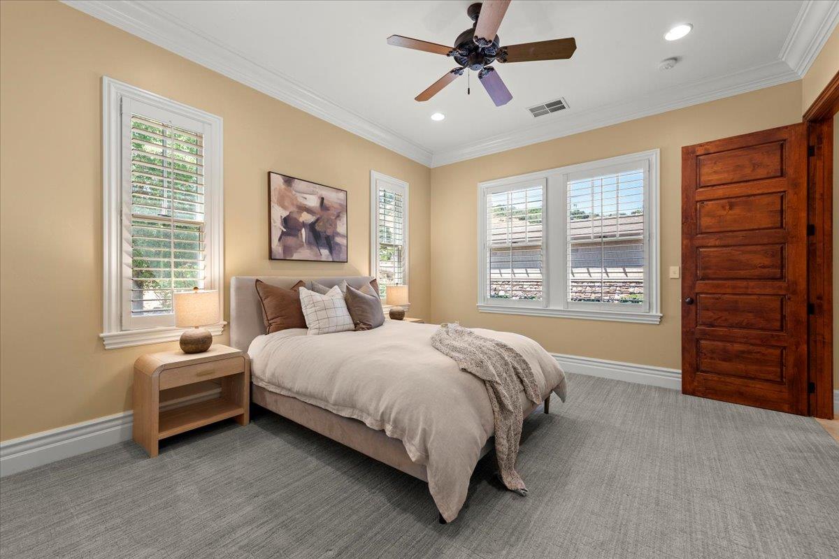 Detail Gallery Image 20 of 86 For 286 Mountain Laurel Ln, Los Gatos,  CA 95032 - 6 Beds | 5/1 Baths