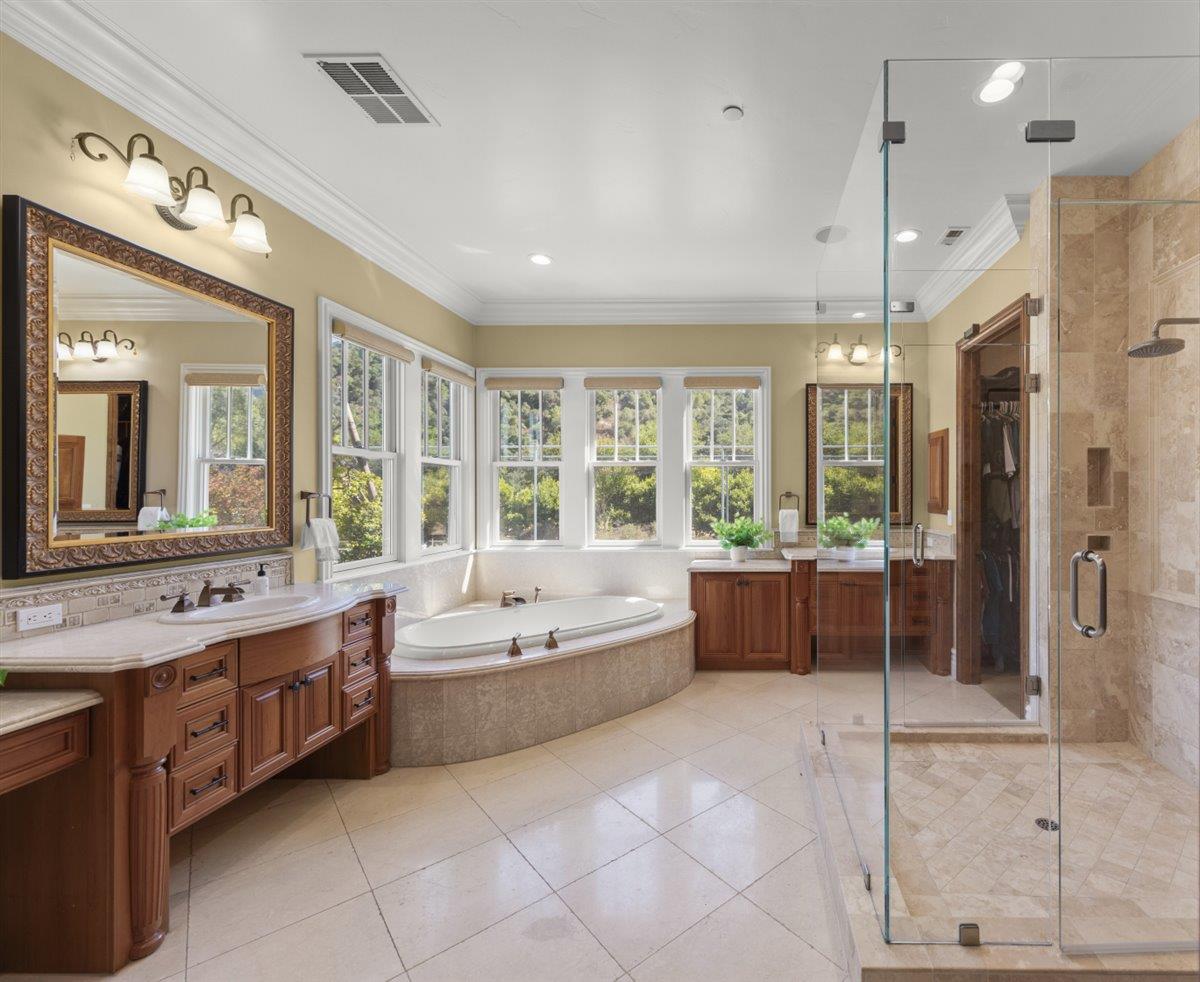 Detail Gallery Image 39 of 86 For 286 Mountain Laurel Ln, Los Gatos,  CA 95032 - 6 Beds | 5/1 Baths