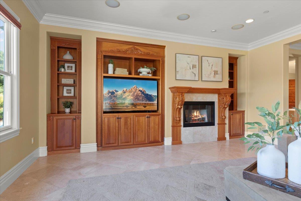 Detail Gallery Image 47 of 86 For 286 Mountain Laurel Ln, Los Gatos,  CA 95032 - 6 Beds | 5/1 Baths