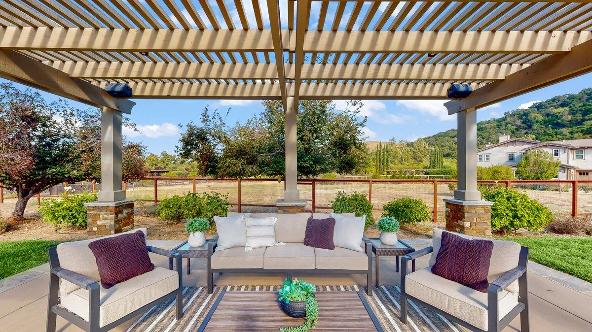 Detail Gallery Image 72 of 86 For 286 Mountain Laurel Ln, Los Gatos,  CA 95032 - 6 Beds | 5/1 Baths