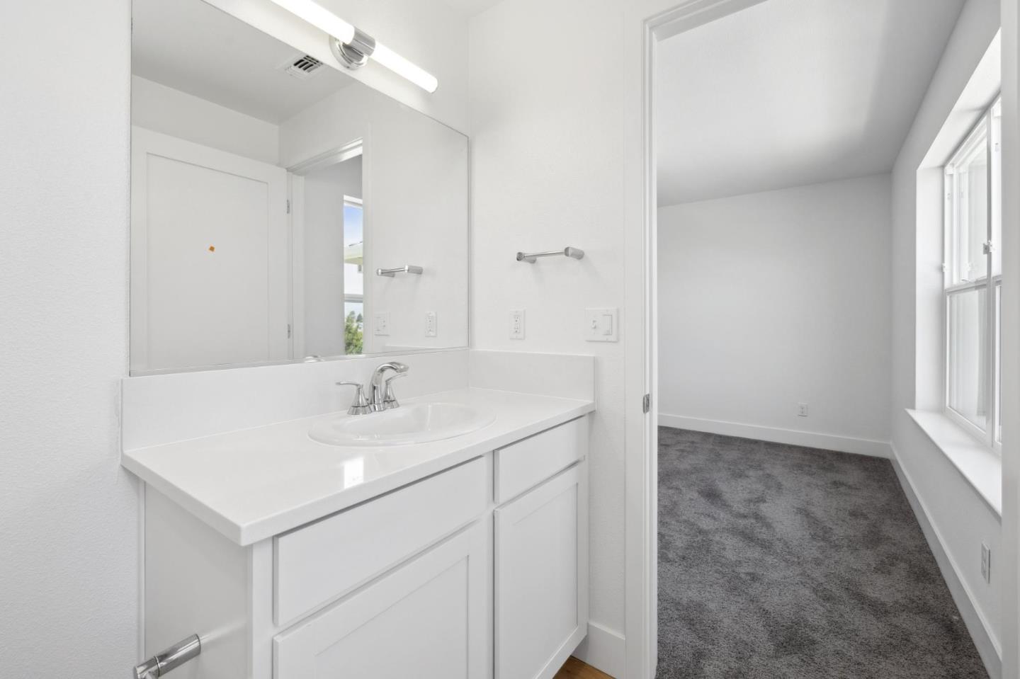 Detail Gallery Image 16 of 24 For 130 Skyline Vista Way, Watsonville,  CA 95076 - 3 Beds | 3/1 Baths