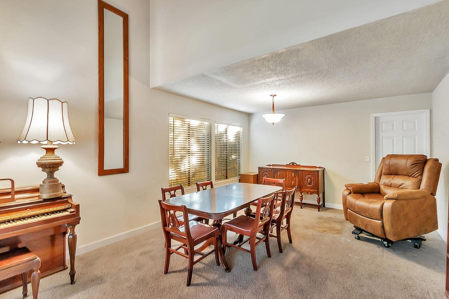 Detail Gallery Image 20 of 49 For 495 Spring Ave, Morgan Hill,  CA 95037 - 4 Beds | 2/1 Baths