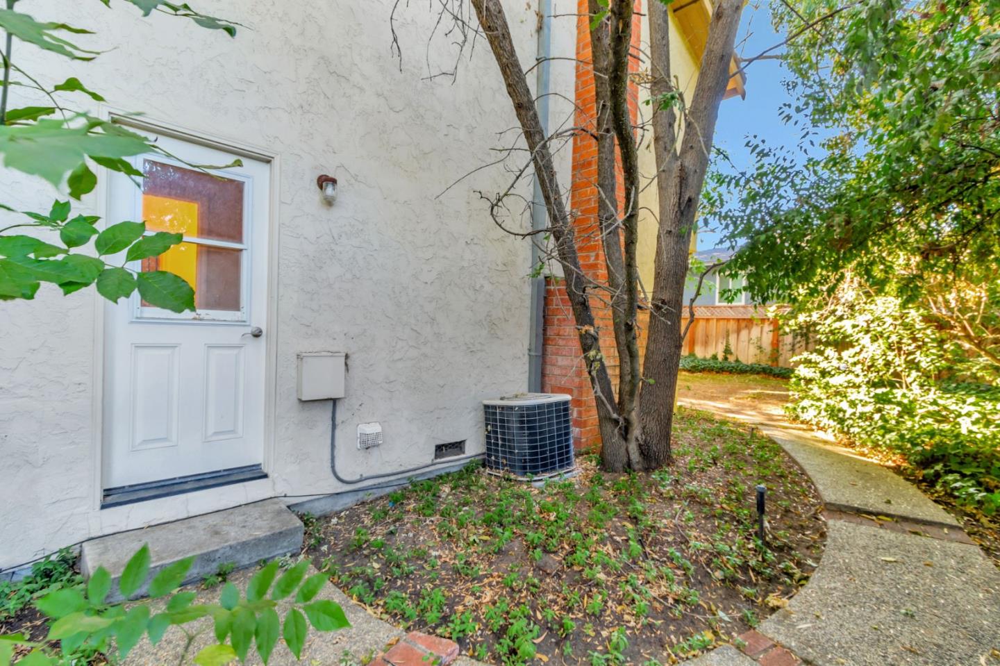 Detail Gallery Image 46 of 49 For 495 Spring Ave, Morgan Hill,  CA 95037 - 4 Beds | 2/1 Baths
