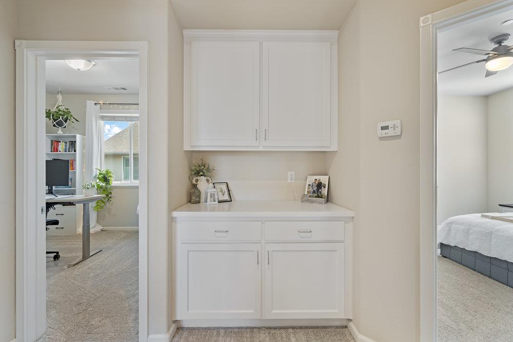 Detail Gallery Image 21 of 41 For 1670 Panorama Dr, Hollister,  CA 95023 - 3 Beds | 2/1 Baths