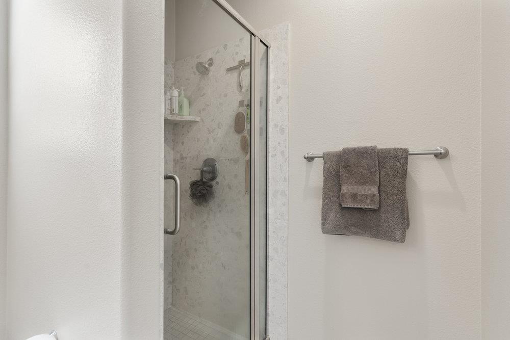 Detail Gallery Image 30 of 41 For 1670 Panorama Dr, Hollister,  CA 95023 - 3 Beds | 2/1 Baths