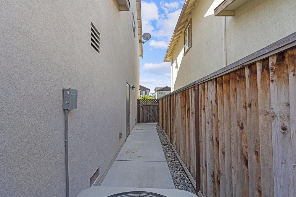 Detail Gallery Image 40 of 41 For 1670 Panorama Dr, Hollister,  CA 95023 - 3 Beds | 2/1 Baths