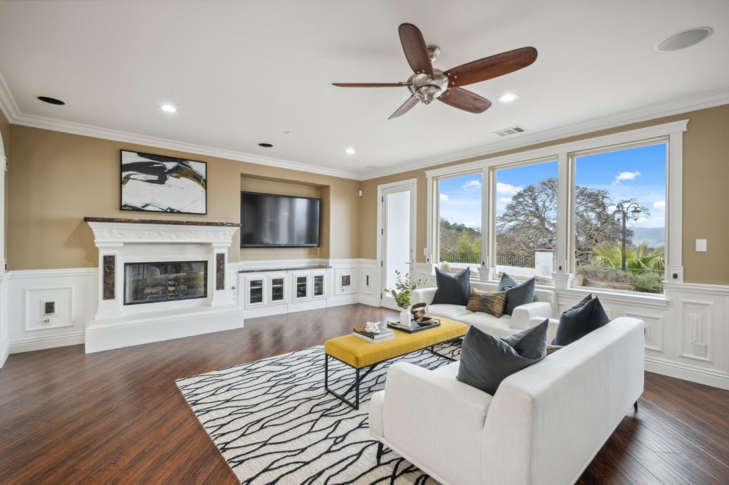 Detail Gallery Image 14 of 49 For 2325 Olea Ct, Gilroy,  CA 95020 - 5 Beds | 4/1 Baths