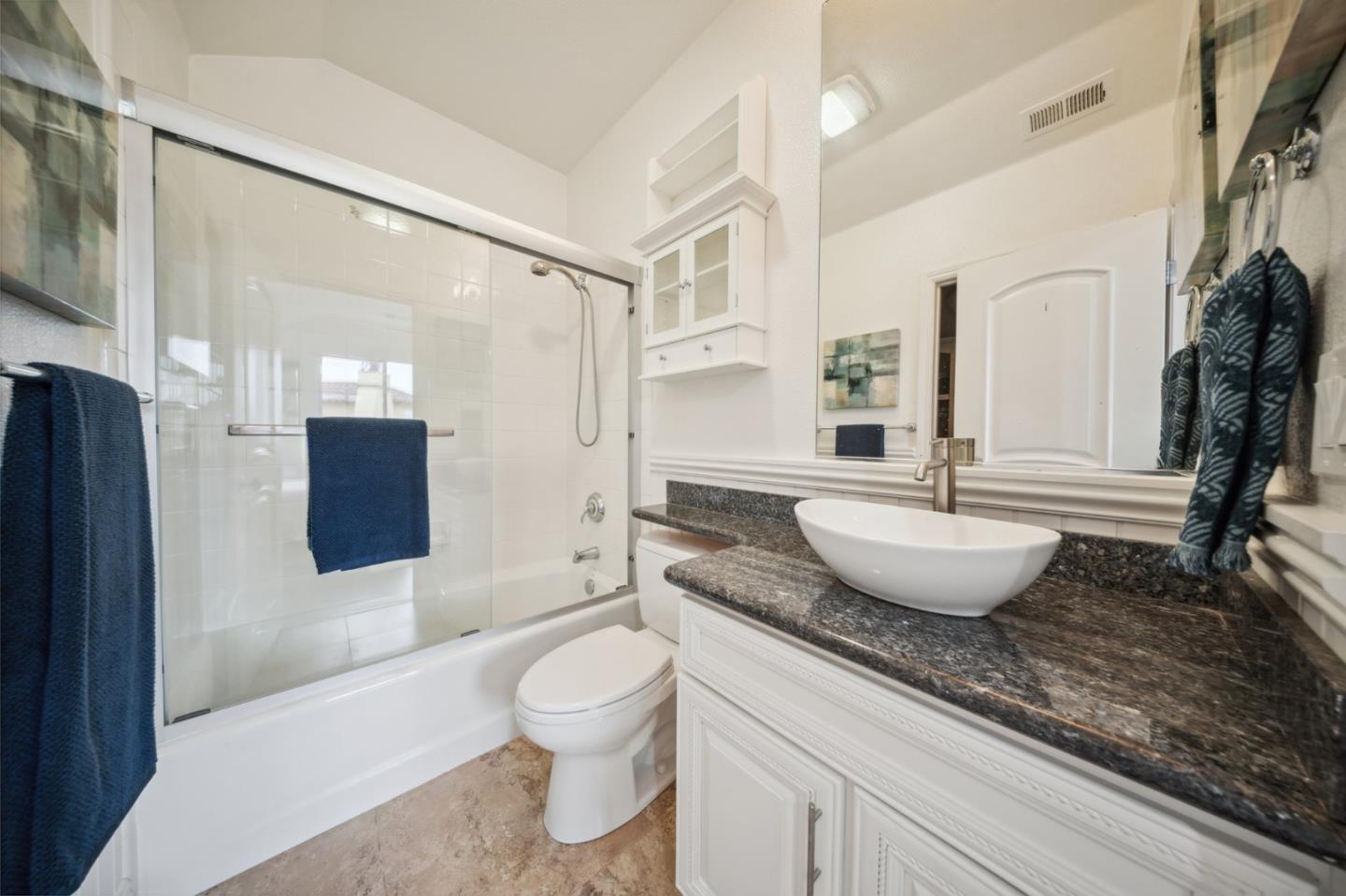 Detail Gallery Image 30 of 49 For 2325 Olea Ct, Gilroy,  CA 95020 - 5 Beds | 4/1 Baths