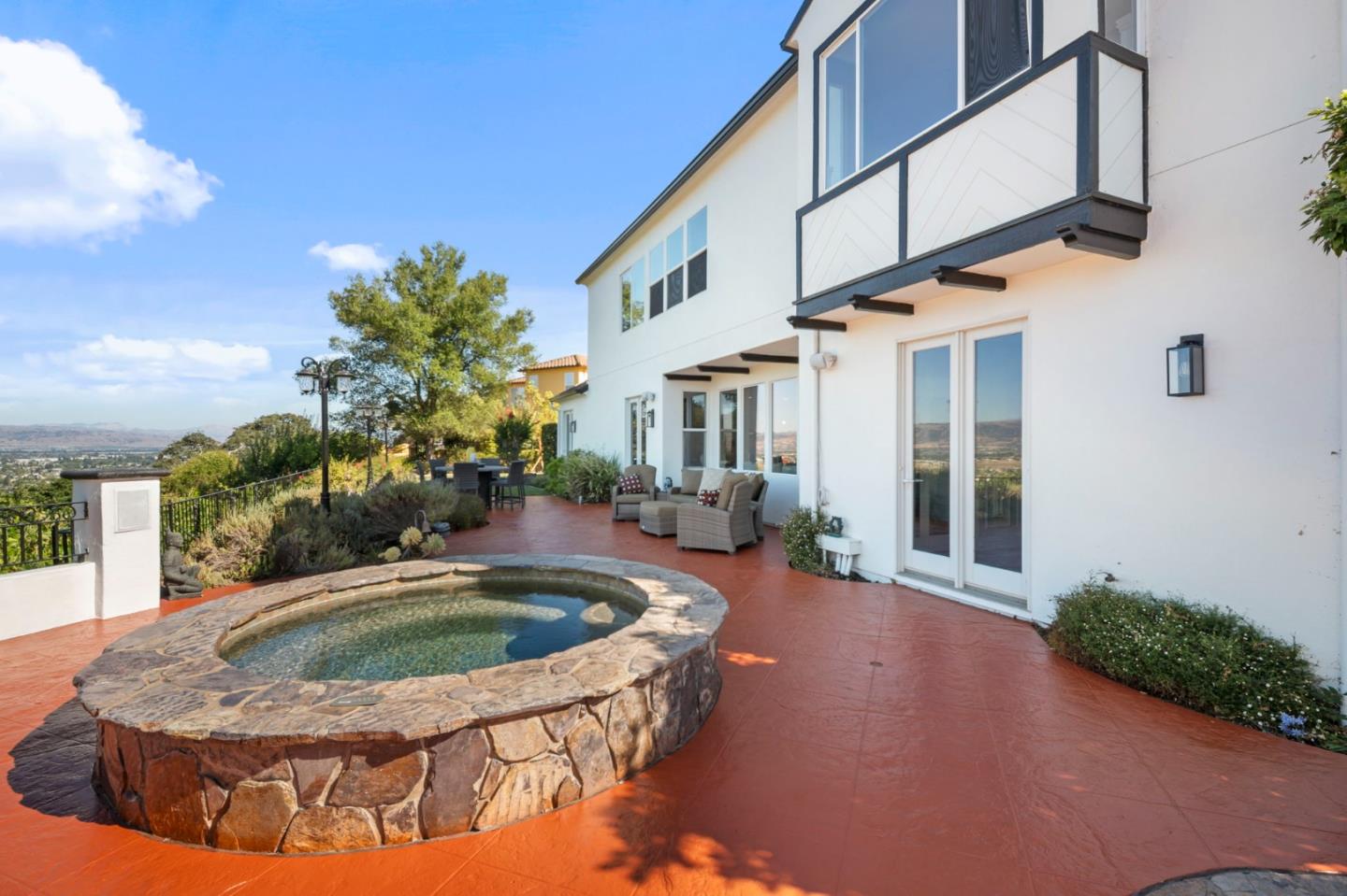 Detail Gallery Image 34 of 49 For 2325 Olea Ct, Gilroy,  CA 95020 - 5 Beds | 4/1 Baths