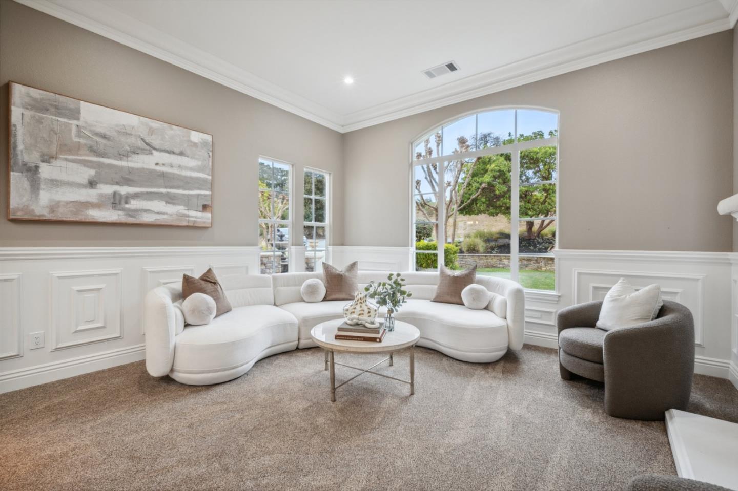 Detail Gallery Image 5 of 49 For 2325 Olea Ct, Gilroy,  CA 95020 - 5 Beds | 4/1 Baths