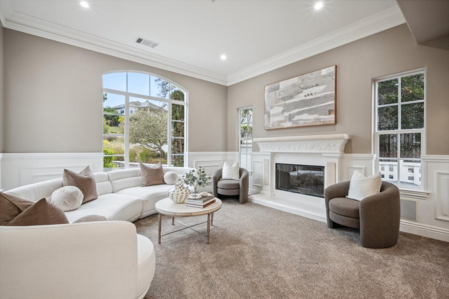 Detail Gallery Image 6 of 49 For 2325 Olea Ct, Gilroy,  CA 95020 - 5 Beds | 4/1 Baths
