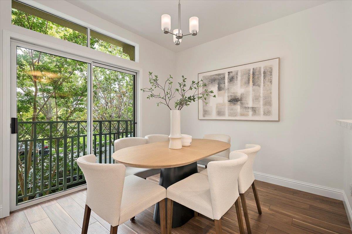 Detail Gallery Image 11 of 27 For 153 Irene Ct, Mountain View,  CA 94043 - 3 Beds | 2/1 Baths