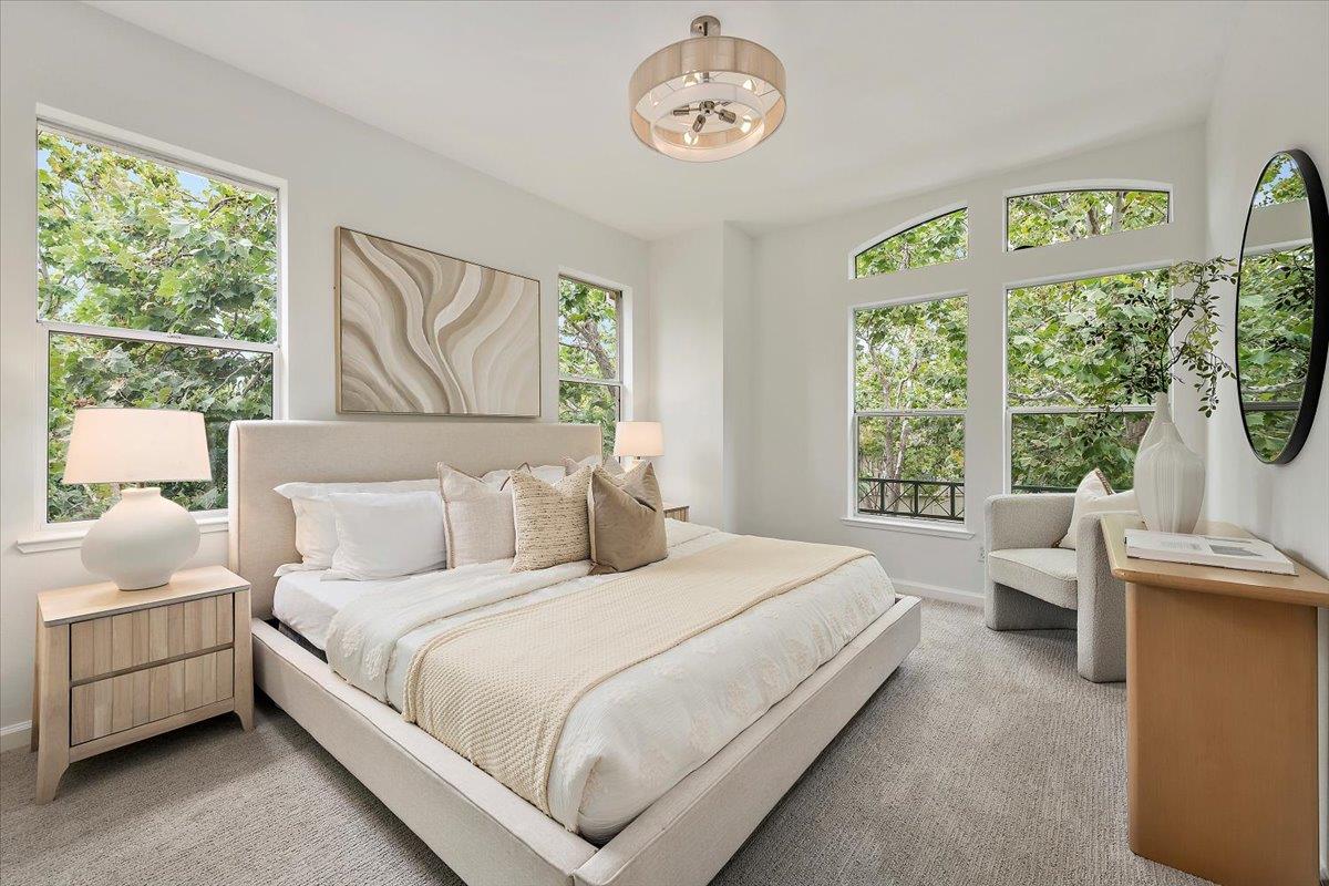 Detail Gallery Image 15 of 27 For 153 Irene Ct, Mountain View,  CA 94043 - 3 Beds | 2/1 Baths