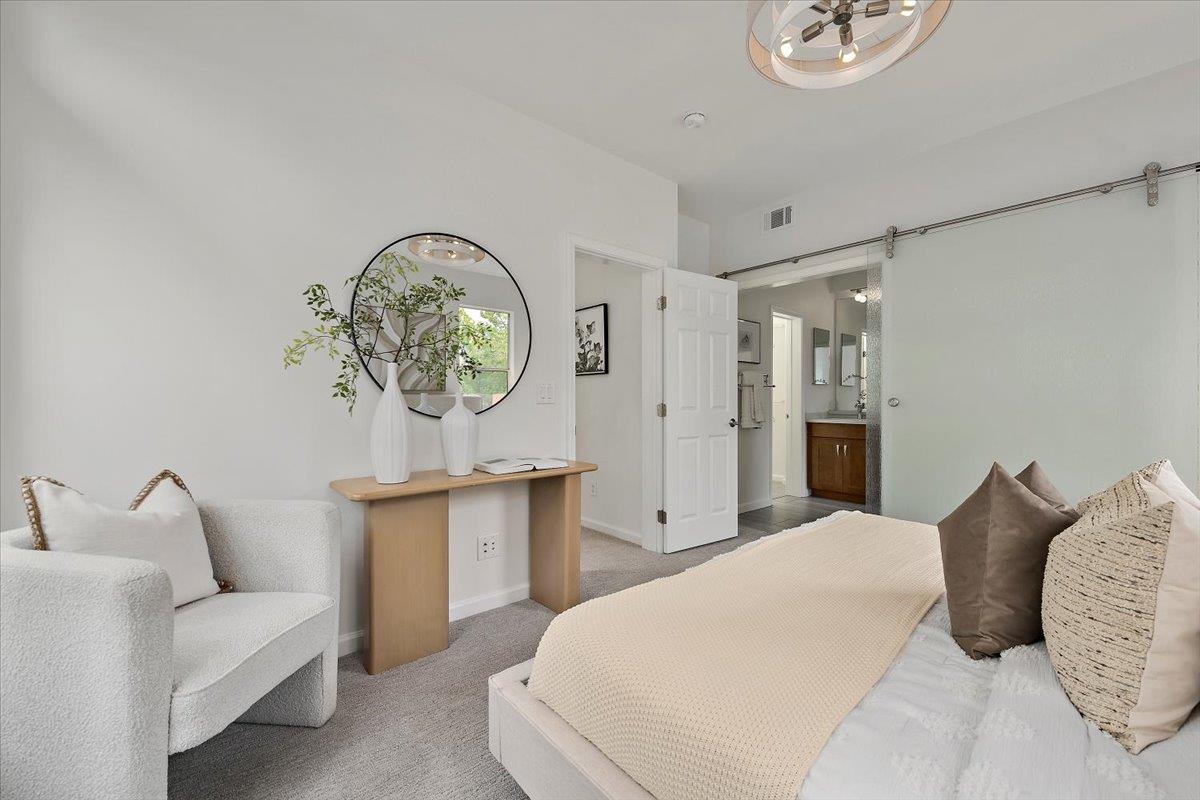 Detail Gallery Image 16 of 27 For 153 Irene Ct, Mountain View,  CA 94043 - 3 Beds | 2/1 Baths
