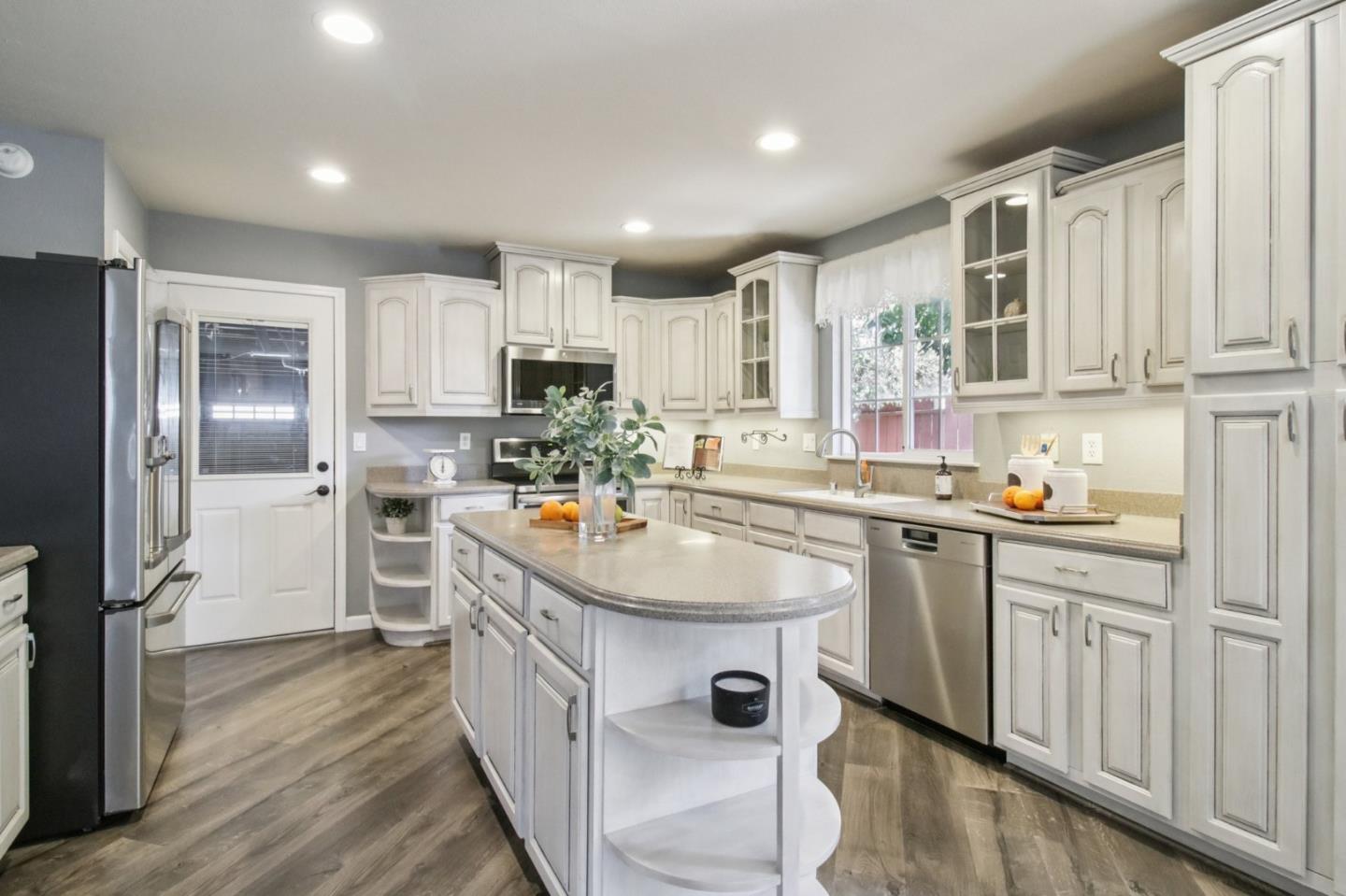 Detail Gallery Image 17 of 41 For 3179 Linkfield Way, San Jose,  CA 95135 - 4 Beds | 2 Baths