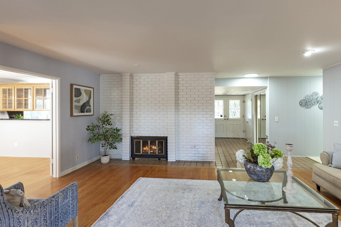 Detail Gallery Image 11 of 33 For 19349 Northampton Dr, Saratoga,  CA 95070 - 4 Beds | 2 Baths