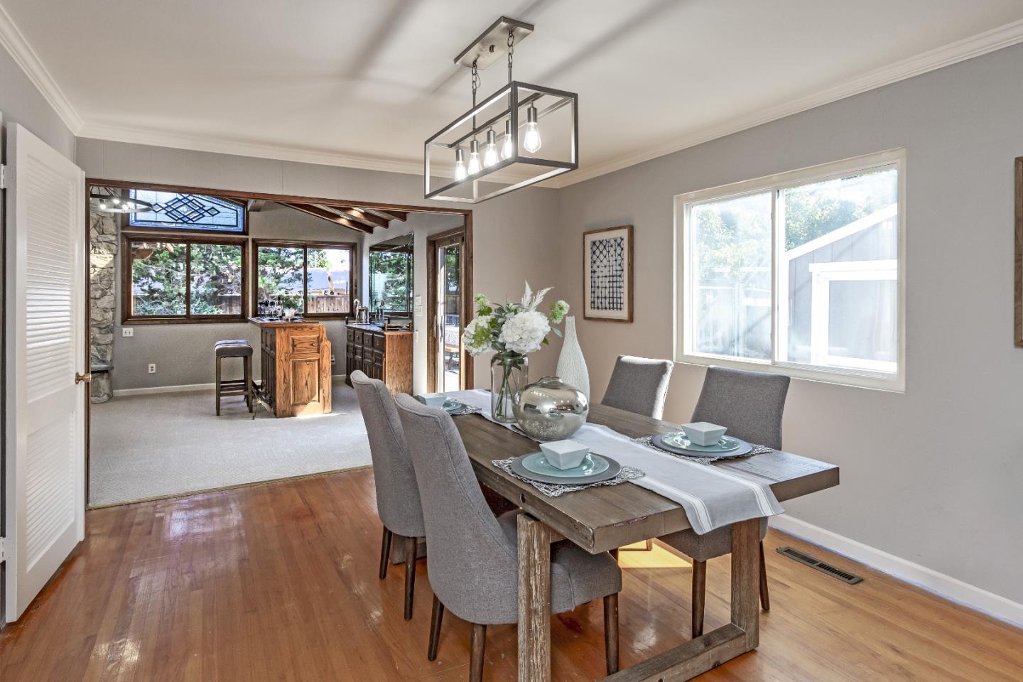 Detail Gallery Image 14 of 33 For 19349 Northampton Dr, Saratoga,  CA 95070 - 4 Beds | 2 Baths