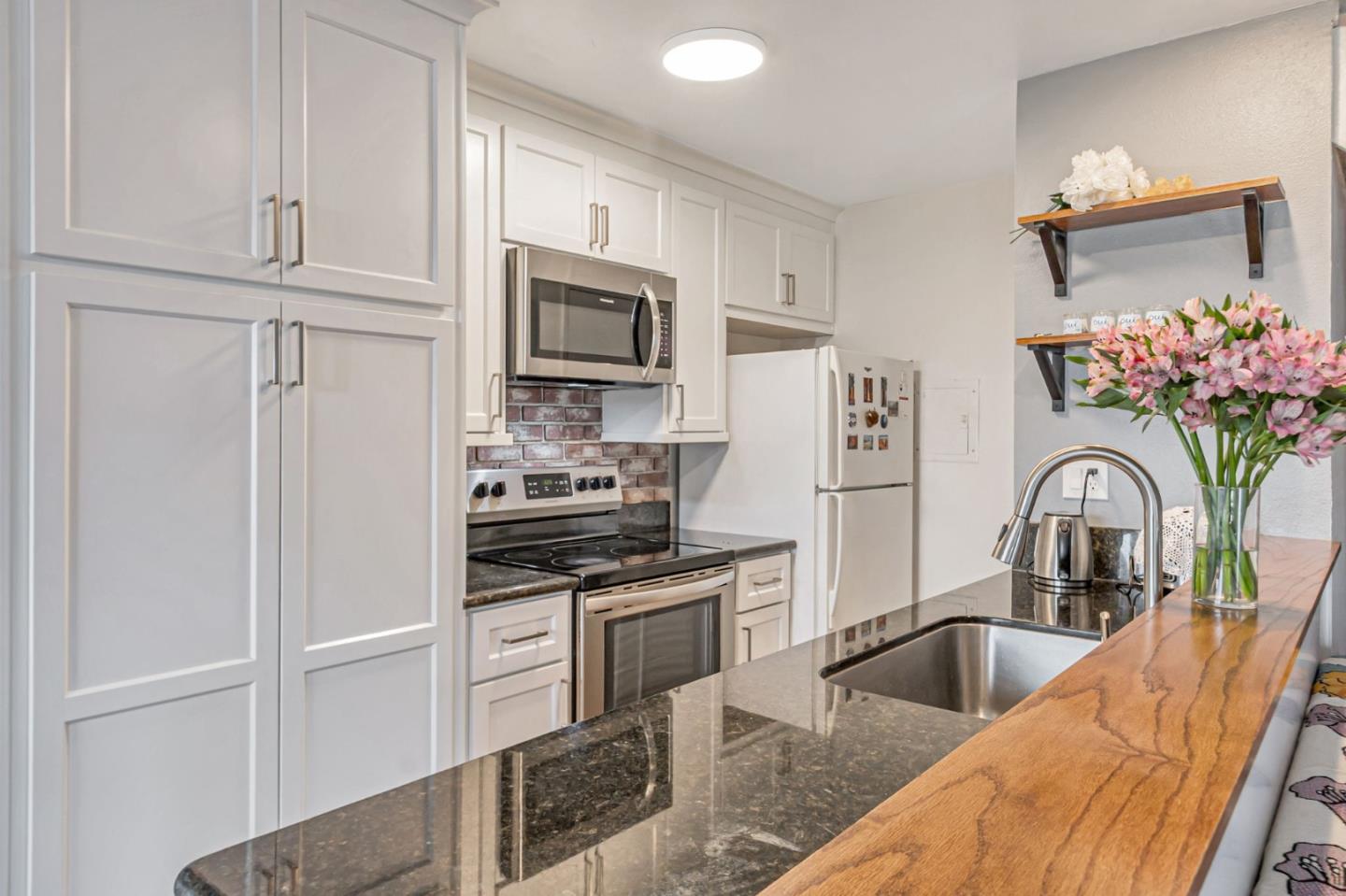 Detail Gallery Image 9 of 27 For 783 Delaware Ave #3,  San Jose,  CA 95123 - 2 Beds | 1 Baths