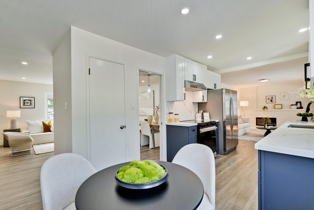 Detail Gallery Image 18 of 56 For 10211 E Estates Dr, Cupertino,  CA 95014 - 3 Beds | 2 Baths
