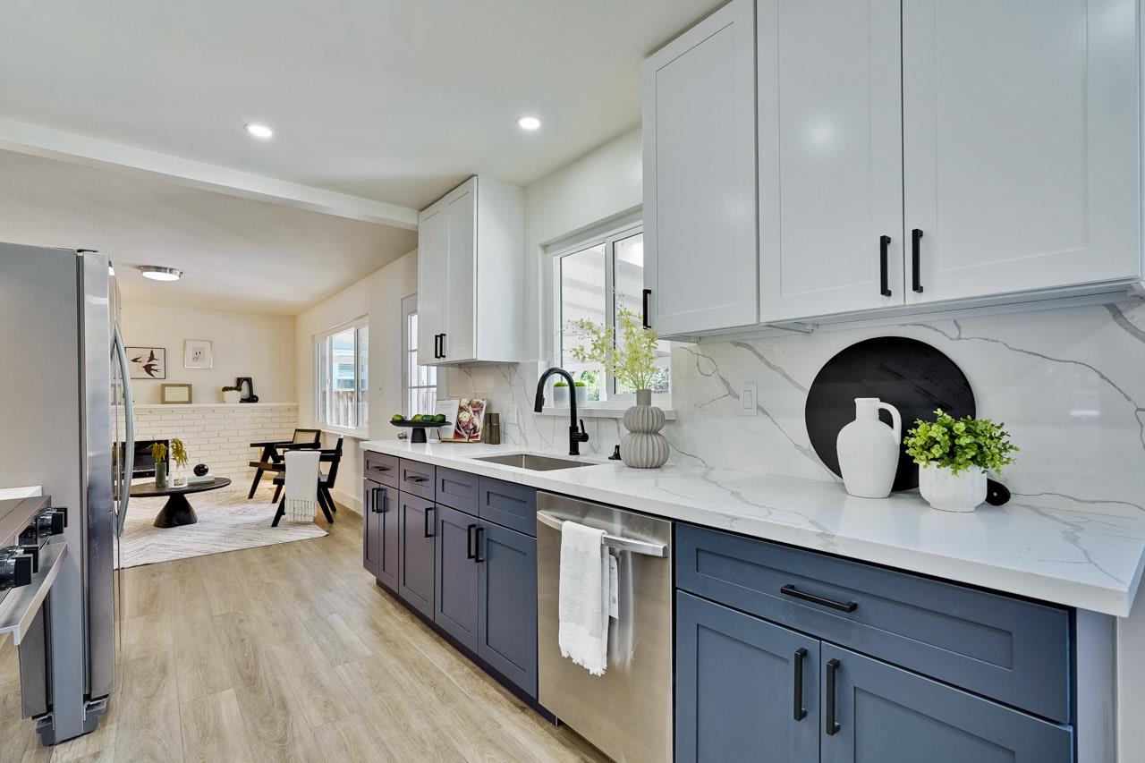 Detail Gallery Image 19 of 56 For 10211 E Estates Dr, Cupertino,  CA 95014 - 3 Beds | 2 Baths