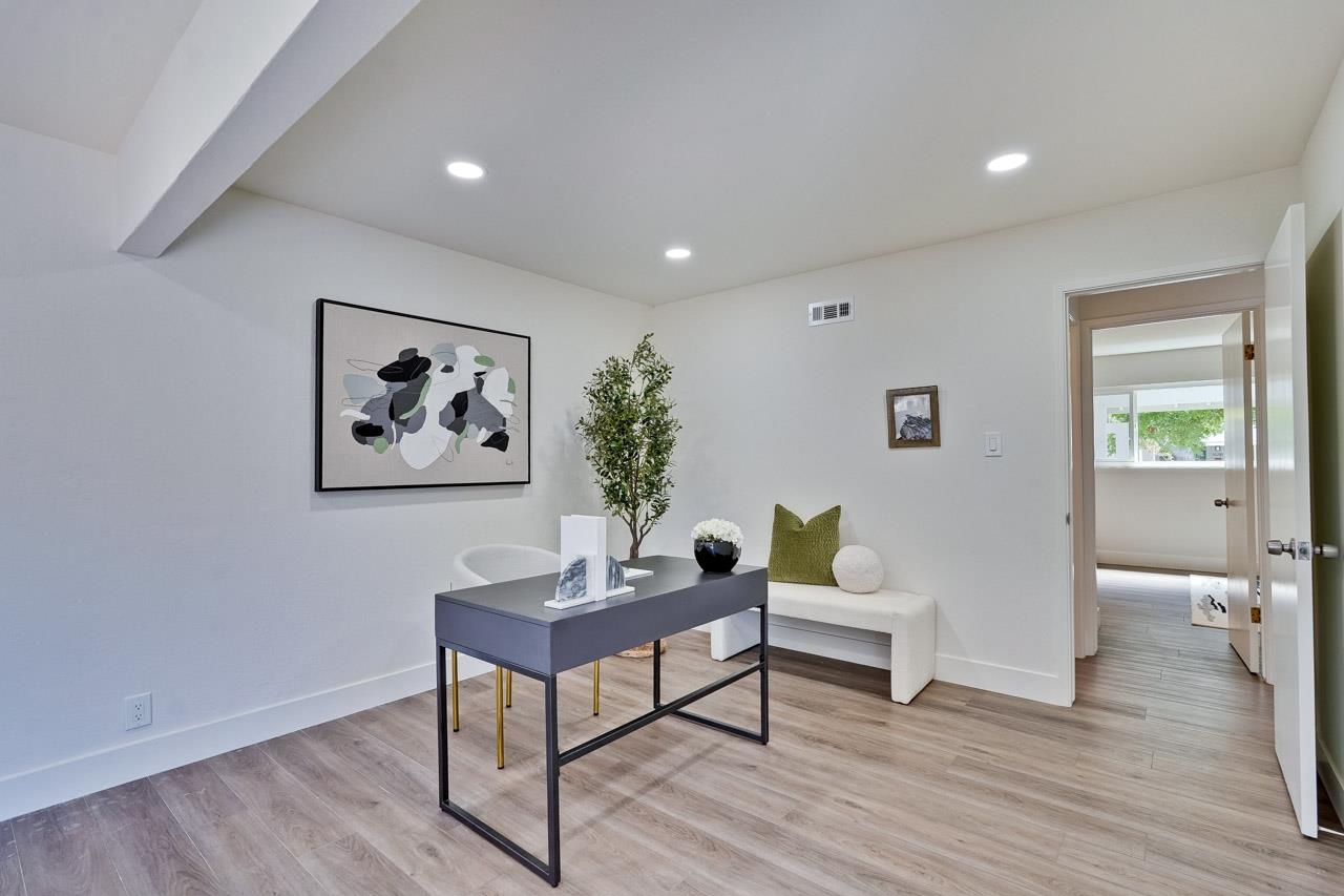 Detail Gallery Image 28 of 56 For 10211 E Estates Dr, Cupertino,  CA 95014 - 3 Beds | 2 Baths