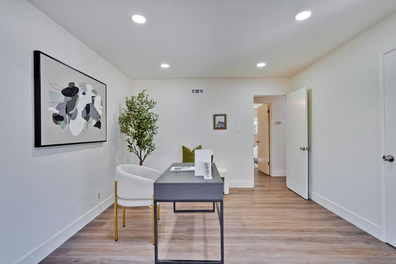 Detail Gallery Image 29 of 56 For 10211 E Estates Dr, Cupertino,  CA 95014 - 3 Beds | 2 Baths