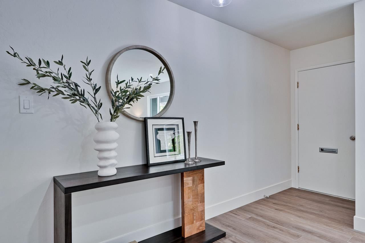 Detail Gallery Image 44 of 56 For 10211 E Estates Dr, Cupertino,  CA 95014 - 3 Beds | 2 Baths