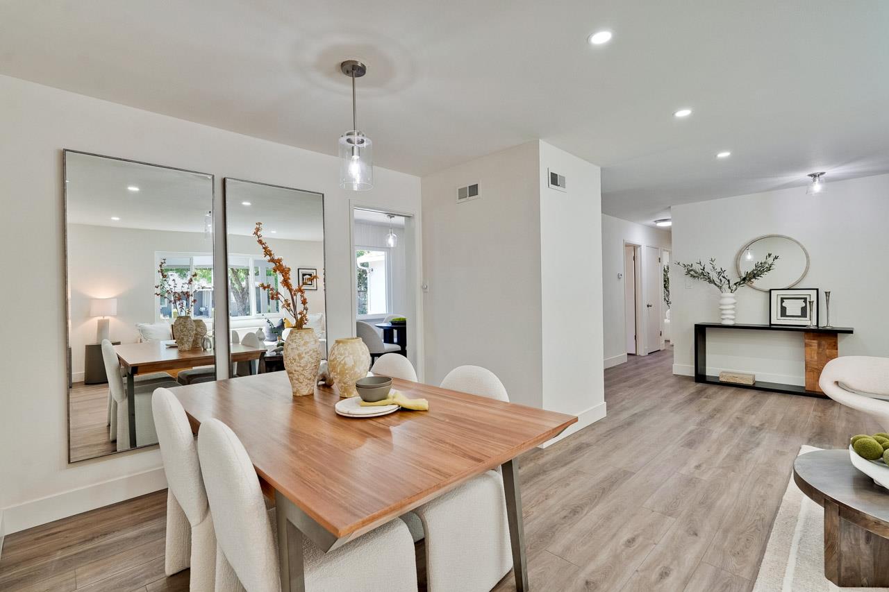 Detail Gallery Image 9 of 56 For 10211 E Estates Dr, Cupertino,  CA 95014 - 3 Beds | 2 Baths
