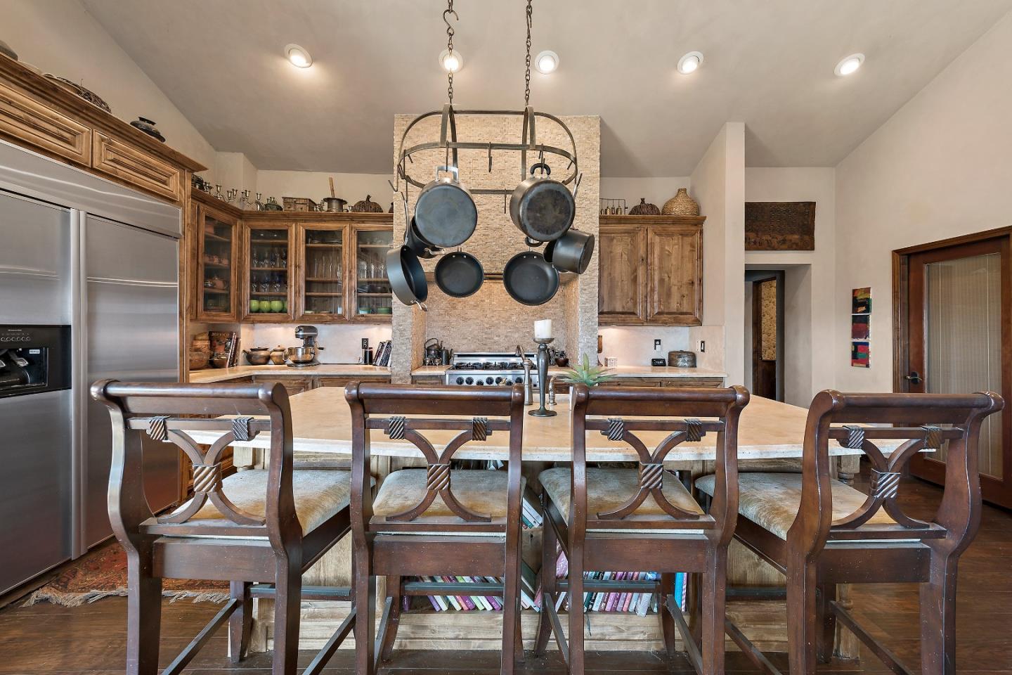 Detail Gallery Image 6 of 48 For 19375 Montevina Rd, Los Gatos,  CA 95033 - – Beds | – Baths