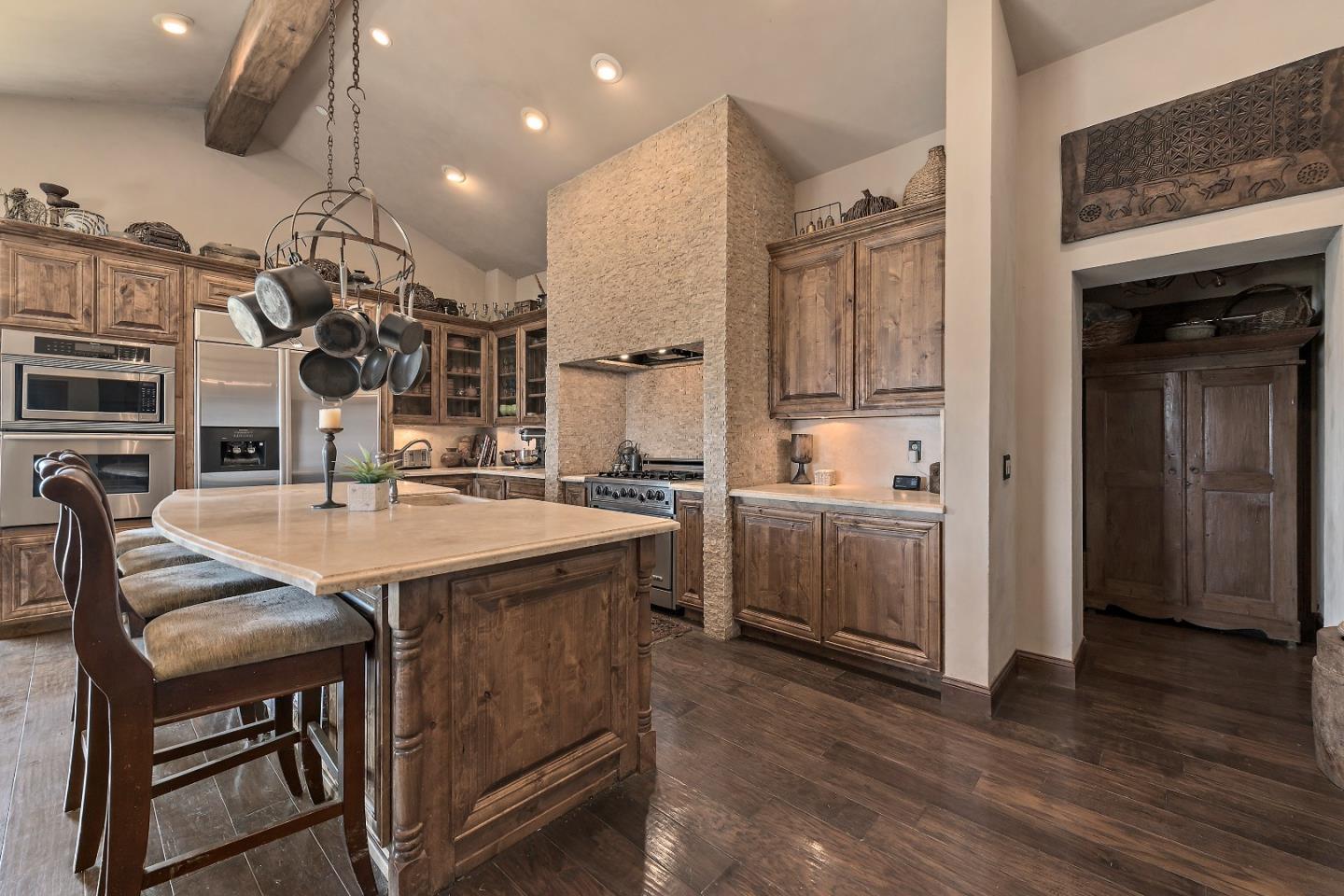 Detail Gallery Image 8 of 48 For 19375 Montevina Rd, Los Gatos,  CA 95033 - – Beds | – Baths