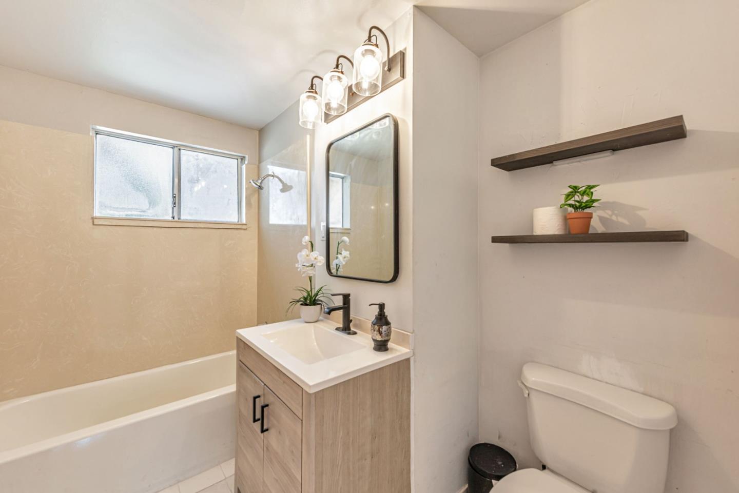Detail Gallery Image 35 of 48 For 24505 2nd St, Hayward,  CA 94541 - 3 Beds | 2 Baths