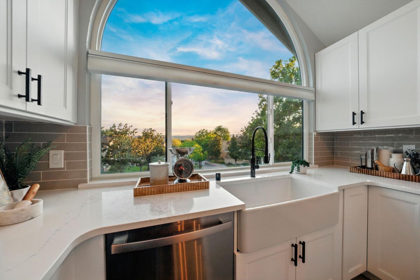 Detail Gallery Image 17 of 60 For 16902 Sorrel Way, Morgan Hill,  CA 95037 - 3 Beds | 2 Baths