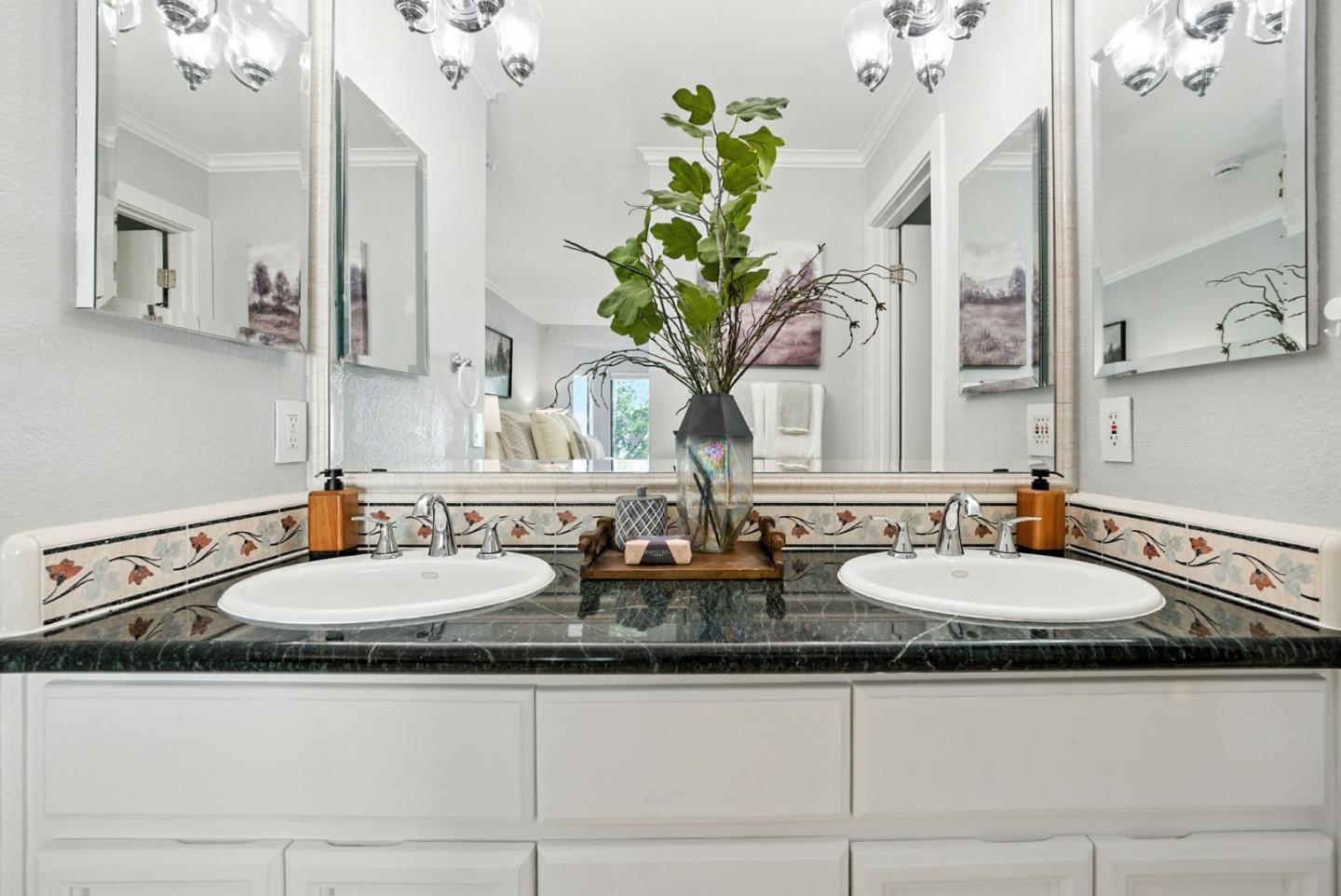 Detail Gallery Image 23 of 60 For 16902 Sorrel Way, Morgan Hill,  CA 95037 - 3 Beds | 2 Baths