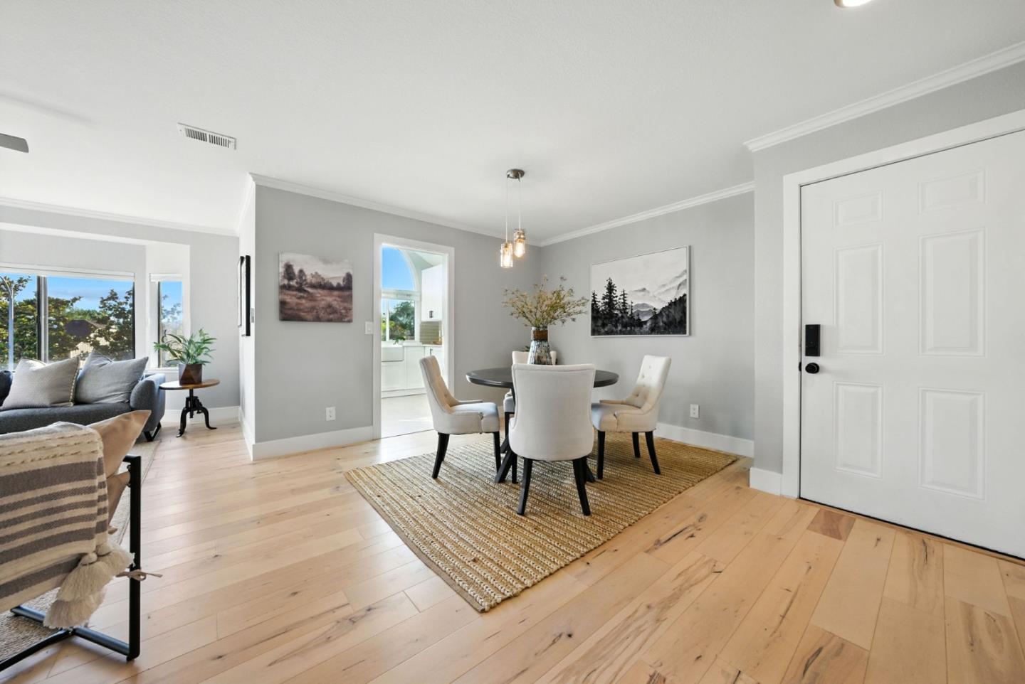 Detail Gallery Image 4 of 60 For 16902 Sorrel Way, Morgan Hill,  CA 95037 - 3 Beds | 2 Baths