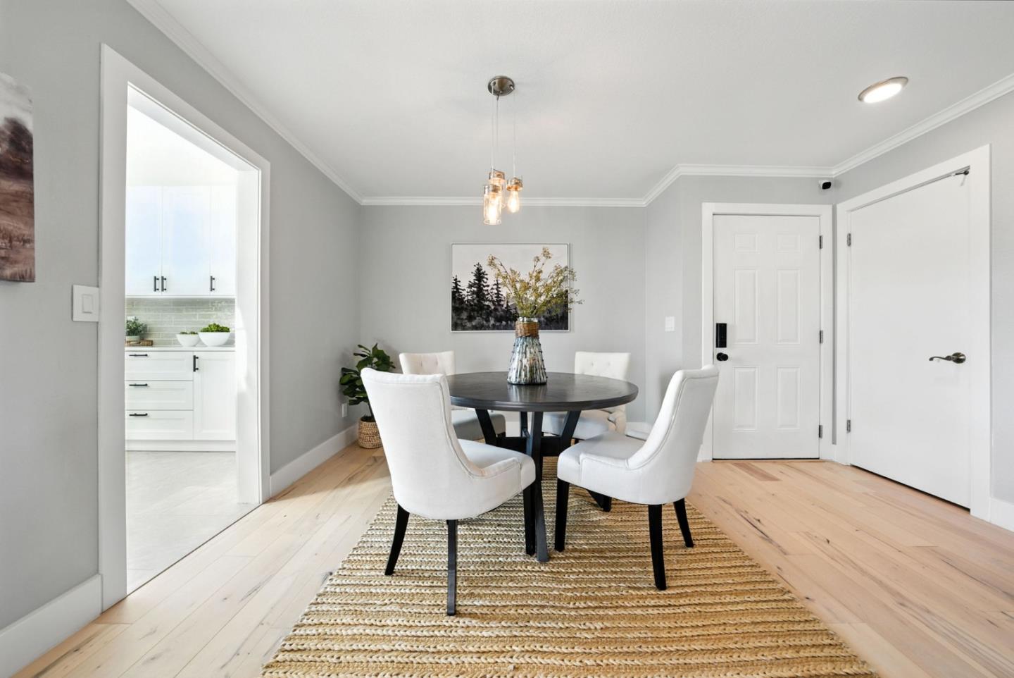 Detail Gallery Image 9 of 60 For 16902 Sorrel Way, Morgan Hill,  CA 95037 - 3 Beds | 2 Baths