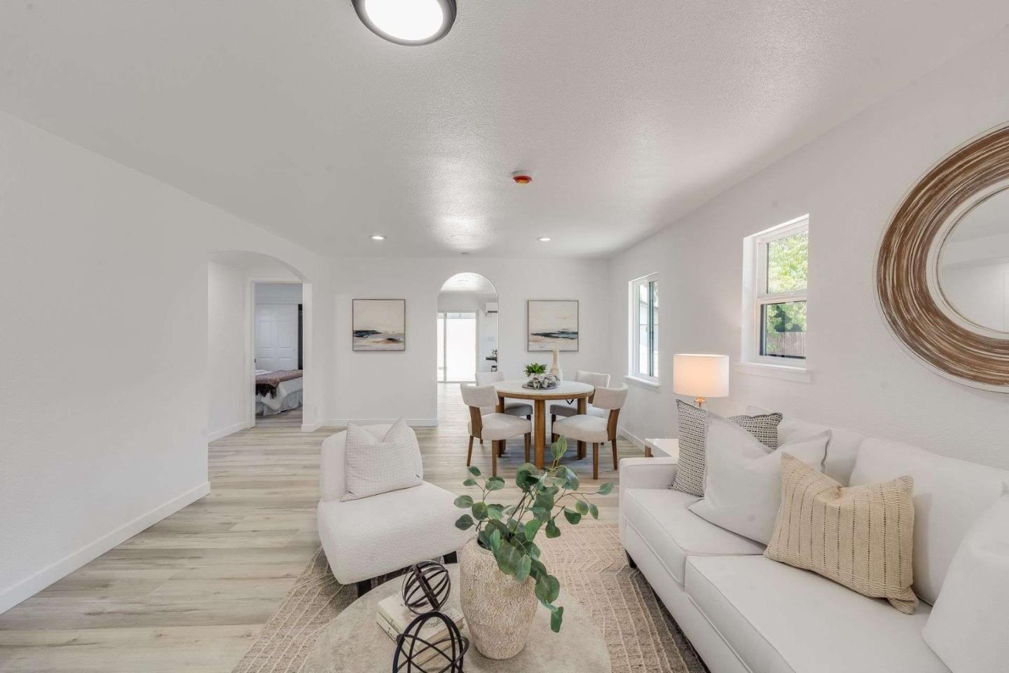 Detail Gallery Image 15 of 38 For 336 West Ct, San Jose,  CA 95116 - 4 Beds | 3 Baths