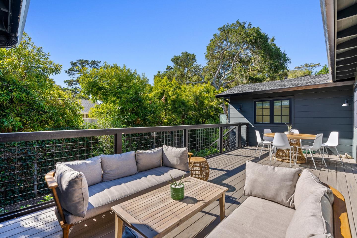 Detail Gallery Image 24 of 36 For Lincoln St 2 Nw of 13th Ave, Carmel,  CA 93921 - 3 Beds | 2/1 Baths