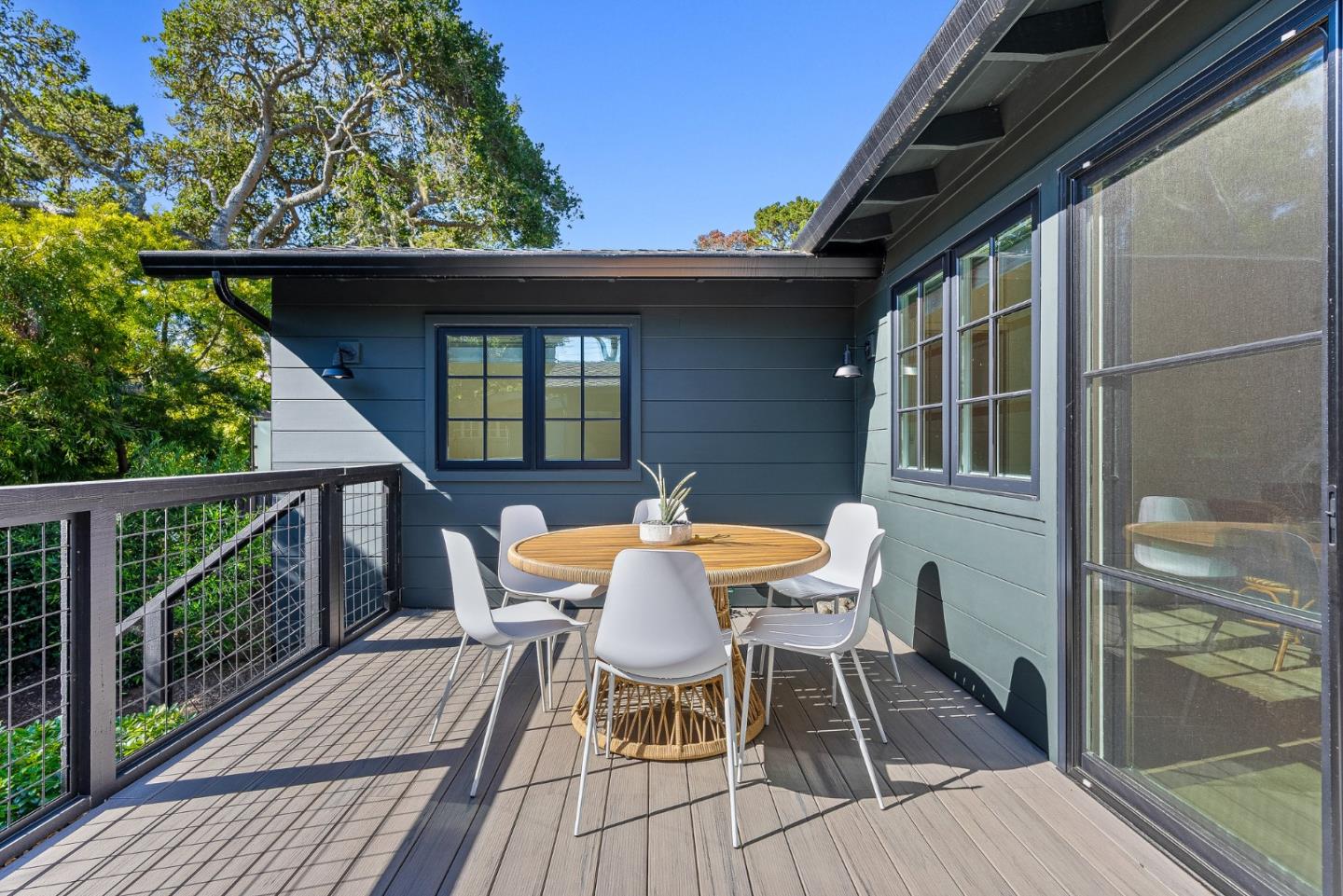 Detail Gallery Image 28 of 36 For Lincoln St 2 Nw of 13th Ave, Carmel,  CA 93921 - 3 Beds | 2/1 Baths