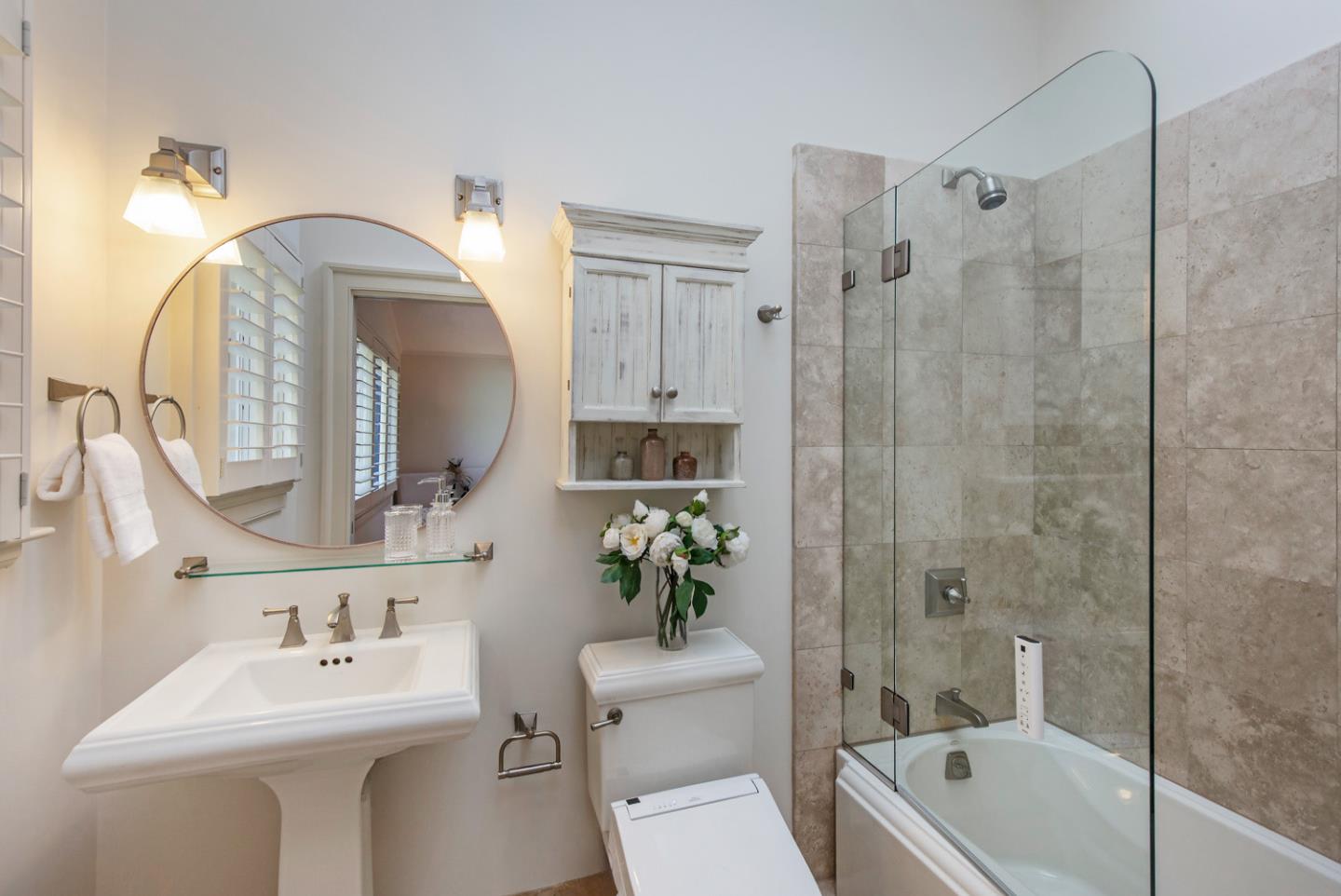 Detail Gallery Image 24 of 34 For 1025 Border Rd, Los Altos,  CA 94024 - 3 Beds | 3 Baths